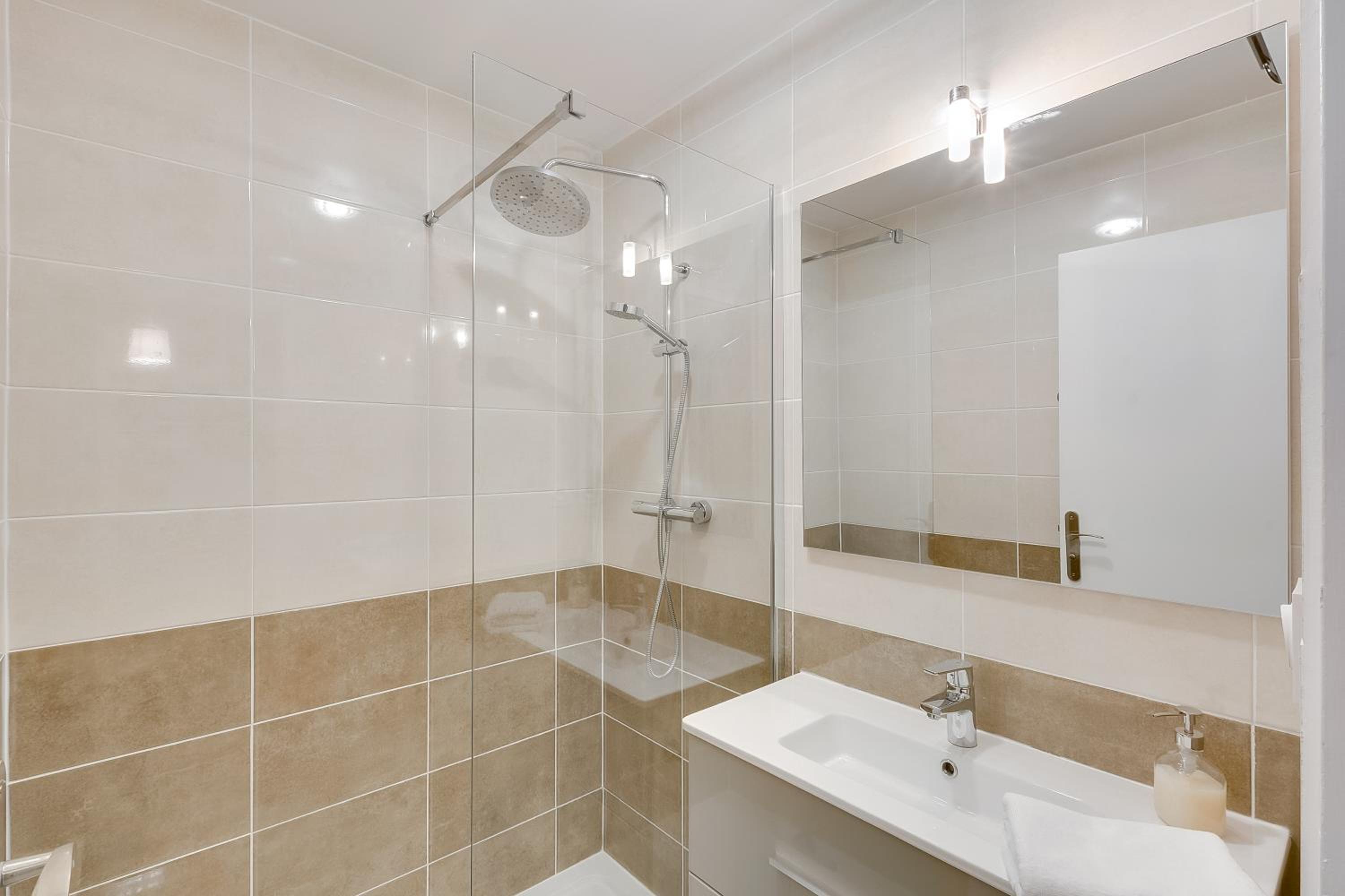 DelaLauret Apartment _ Redon Port-Chatelêt
