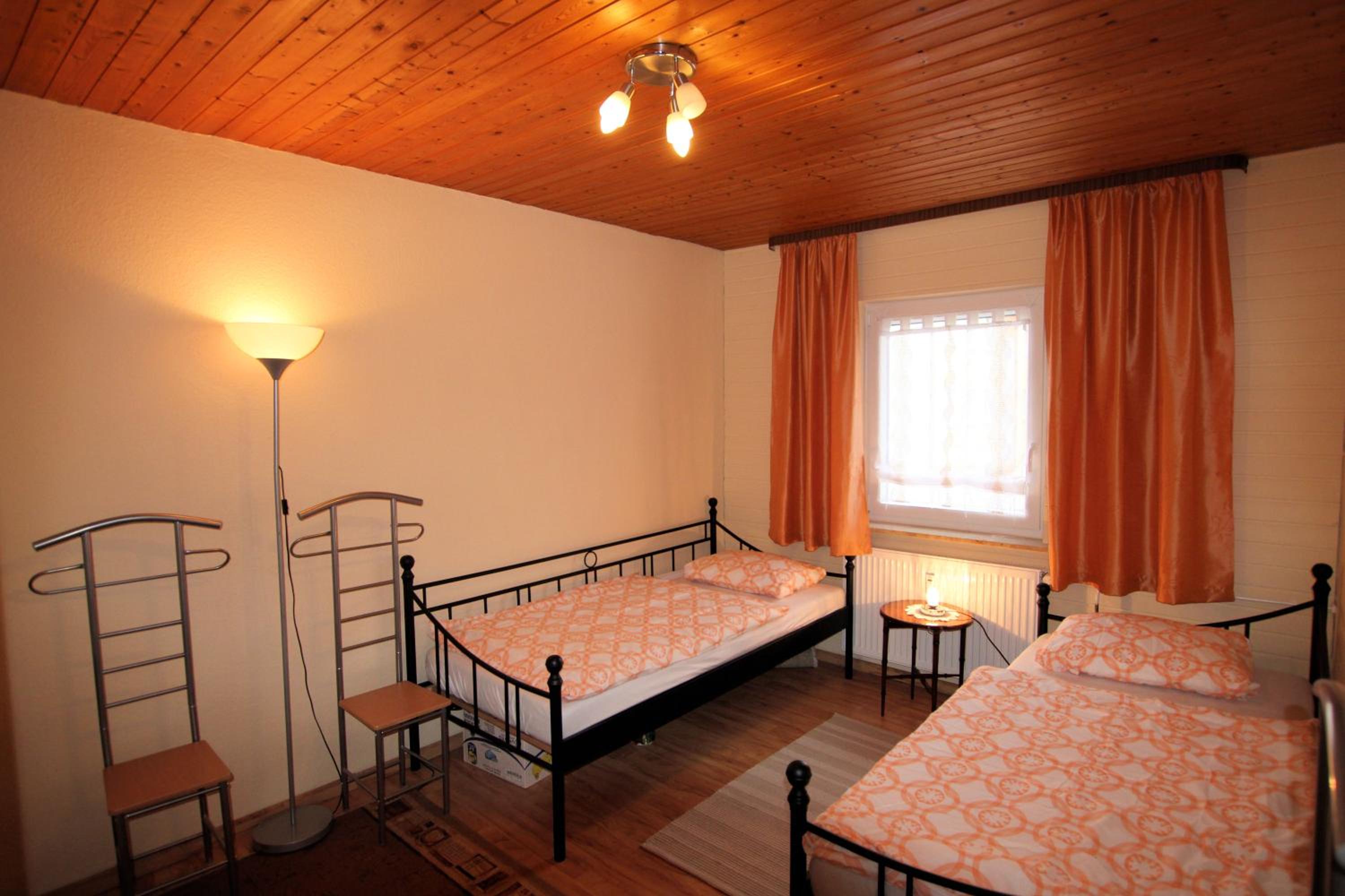Private Apartment - Mittelfeld view 2