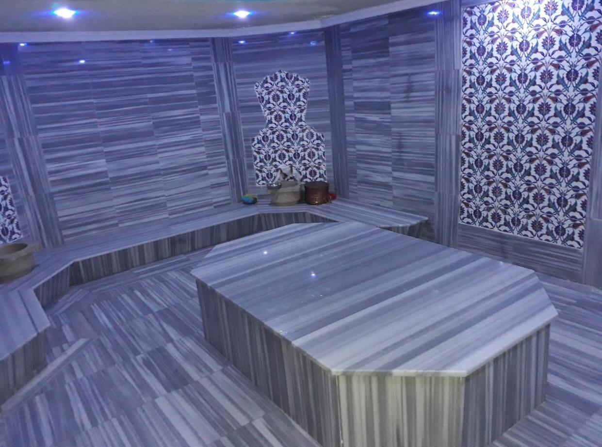 Jacuzzi