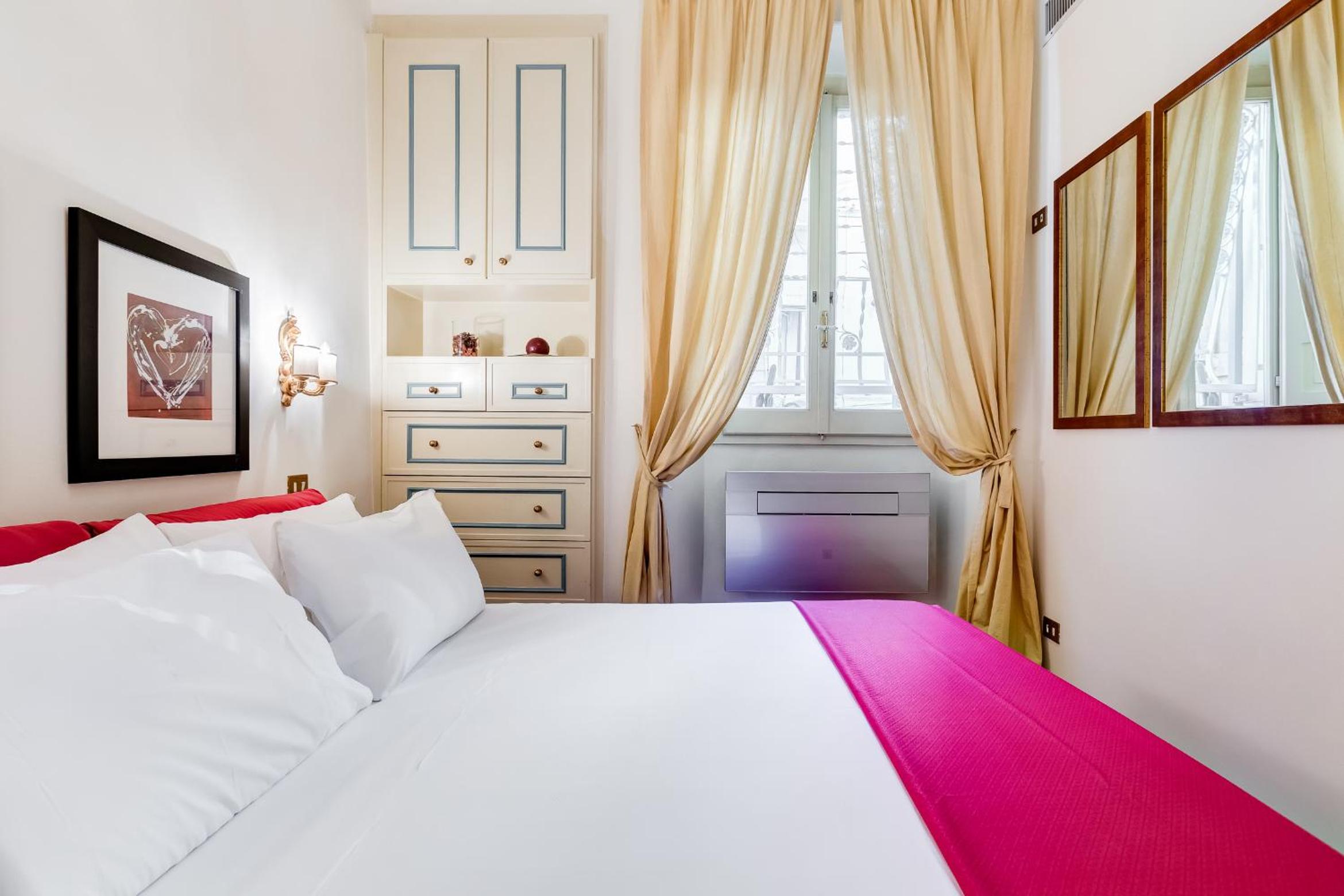 Elegant Apartment Rome