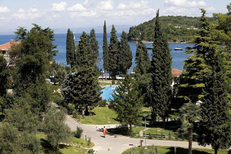 Heart of Strunjan Apartments AL