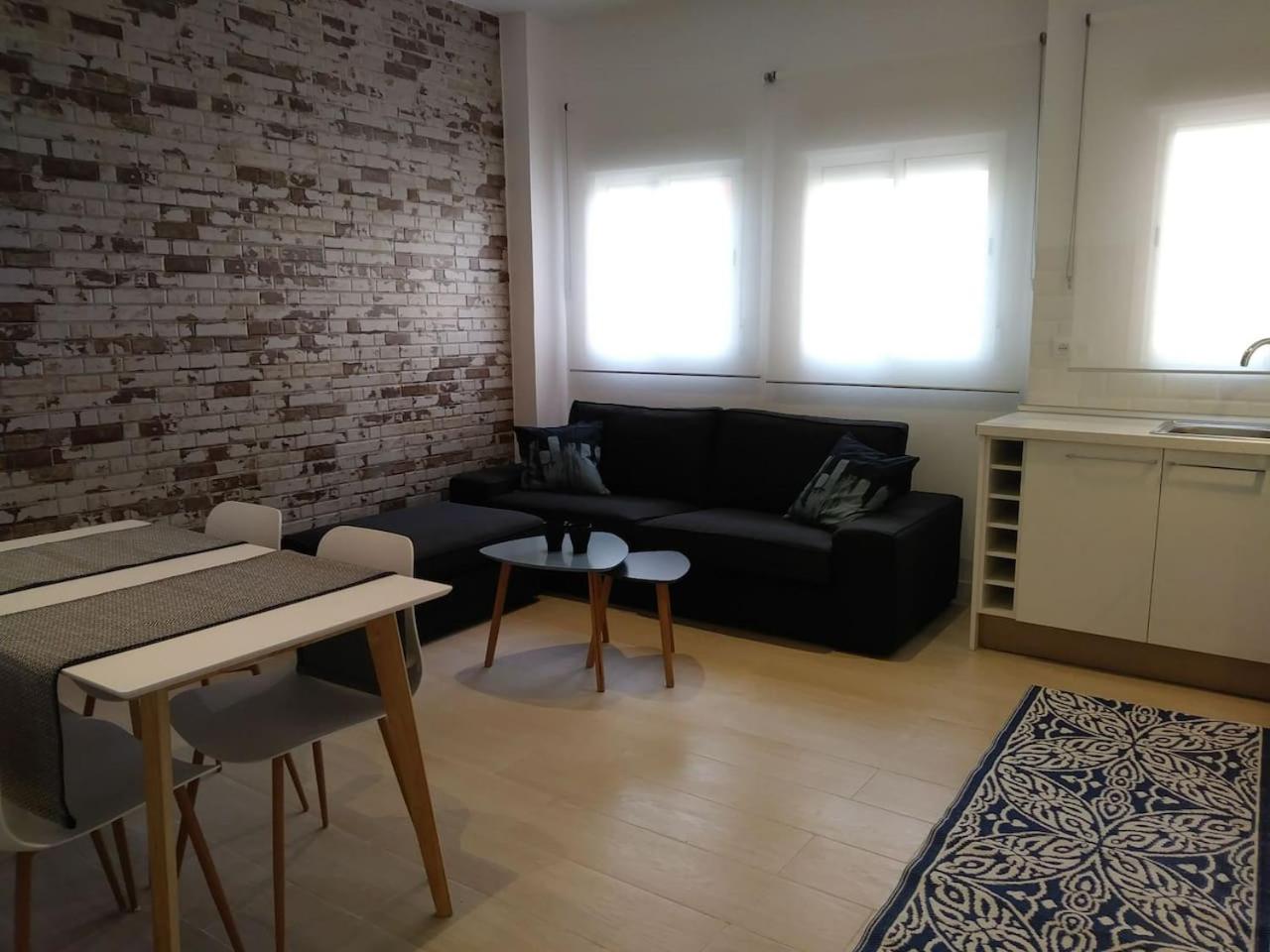 En corts Flat photo 4