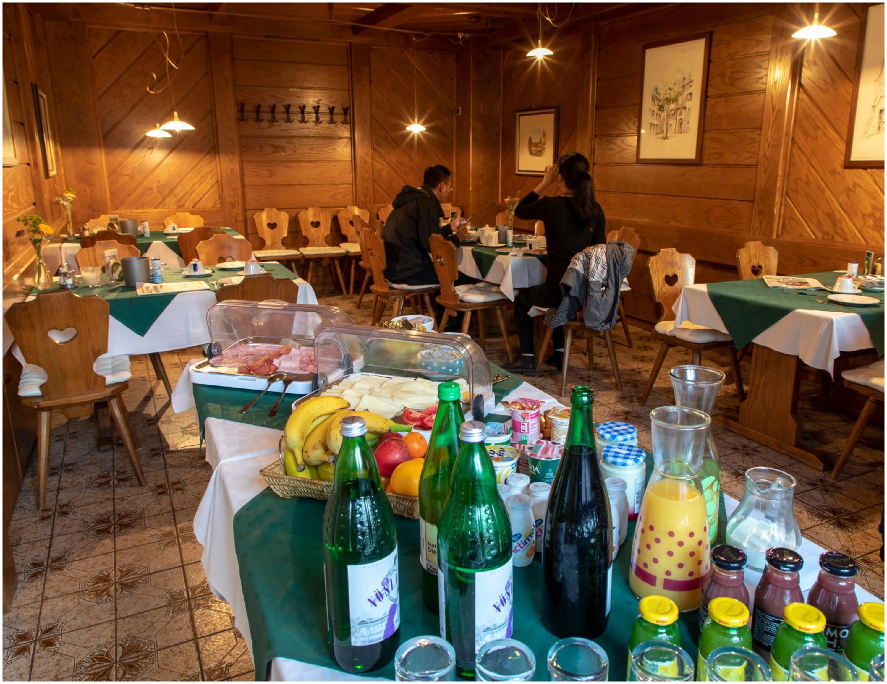 restaurant