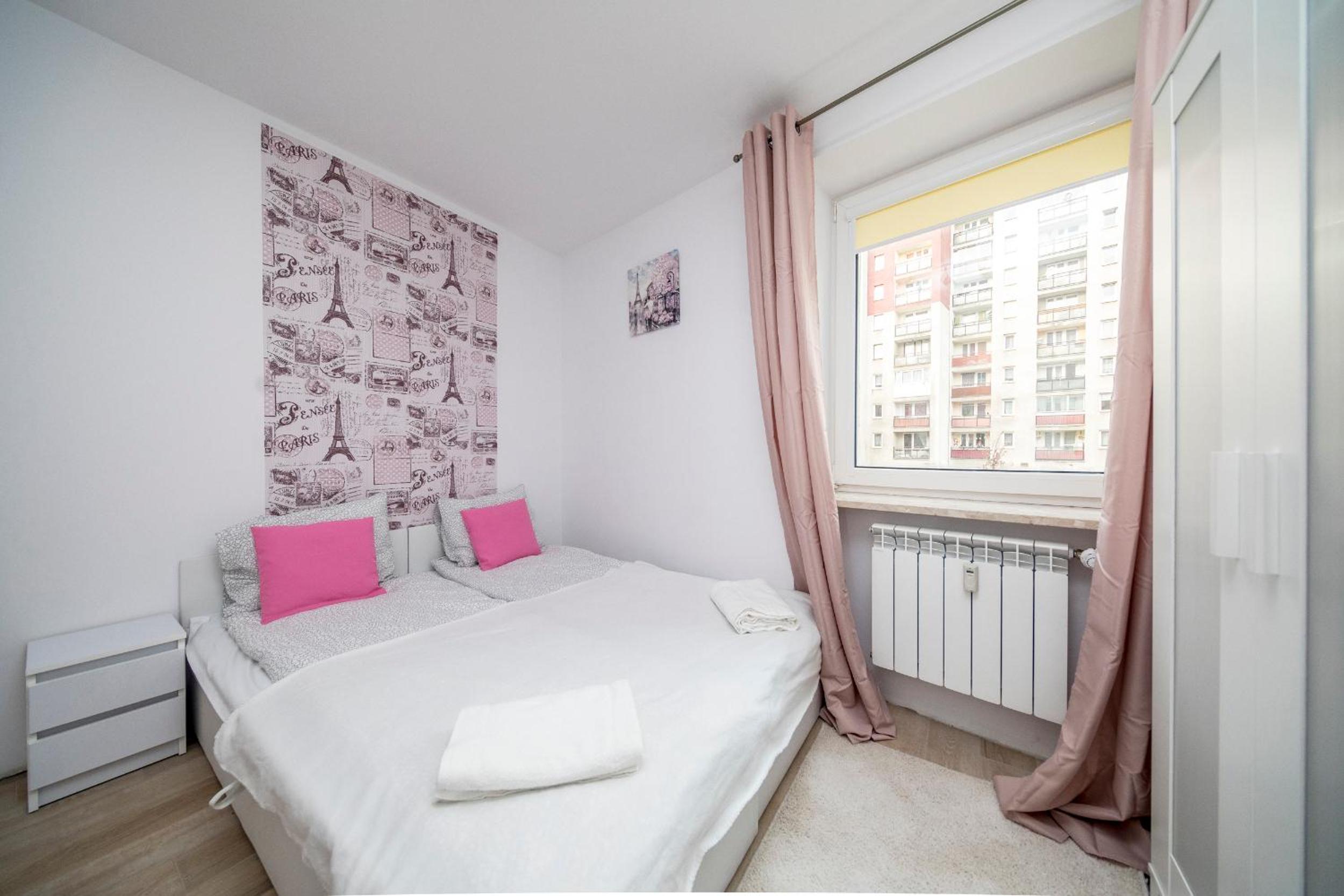 6 Cities Rooms