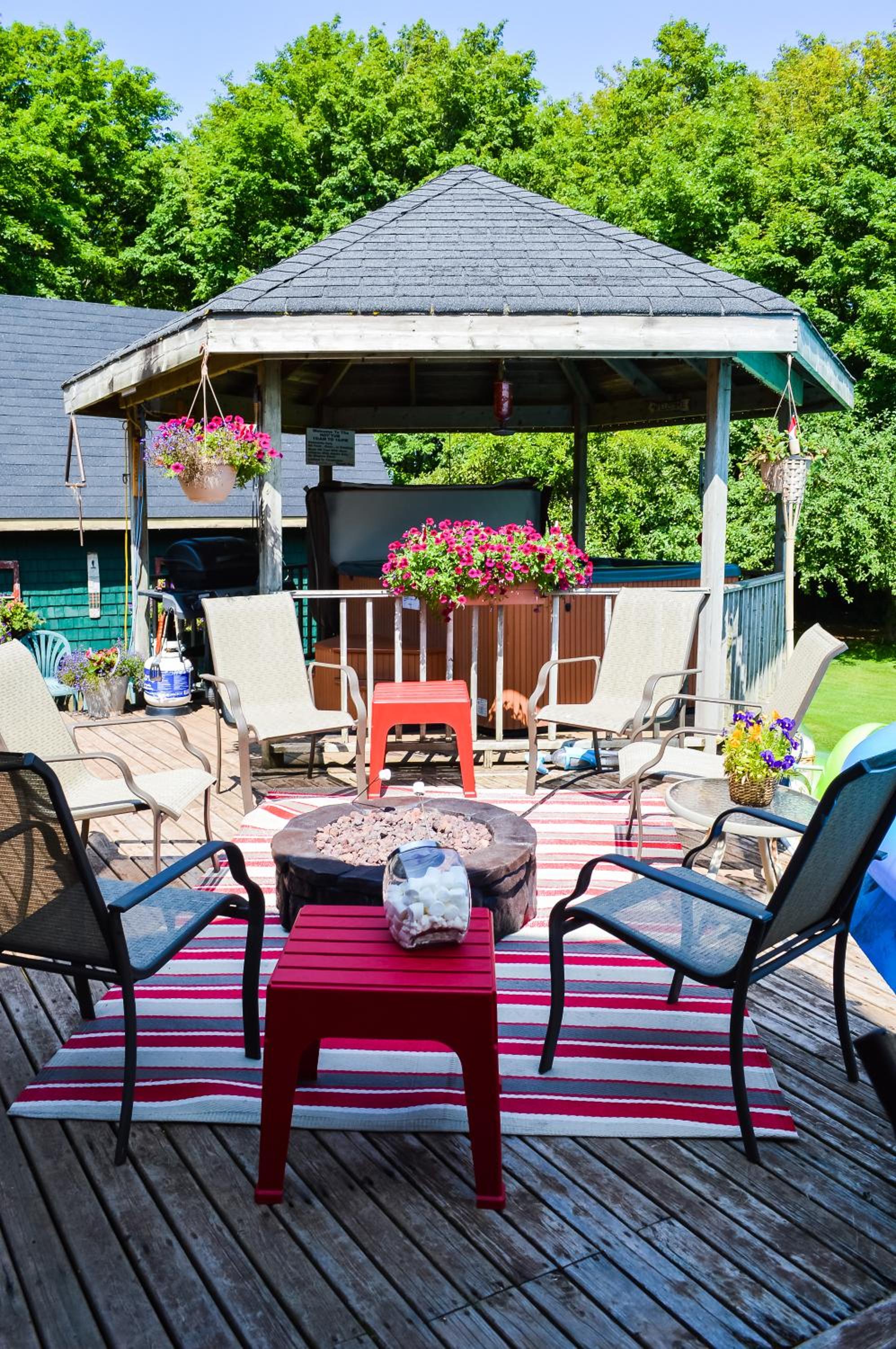Summerside Vacations - Bugaboo Cottages - Property Image 50