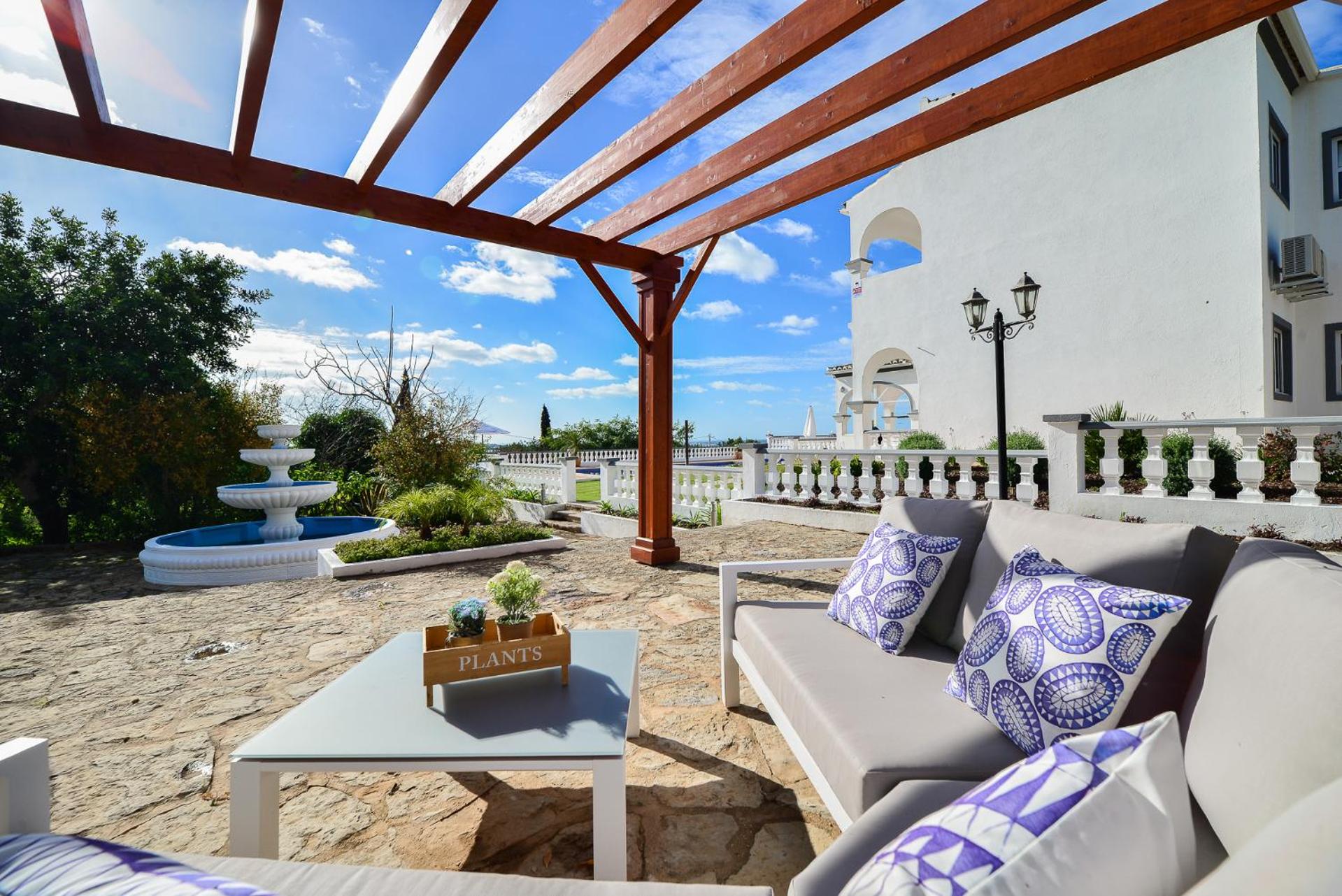 Vila Vale Mouro by OCvillas view 3