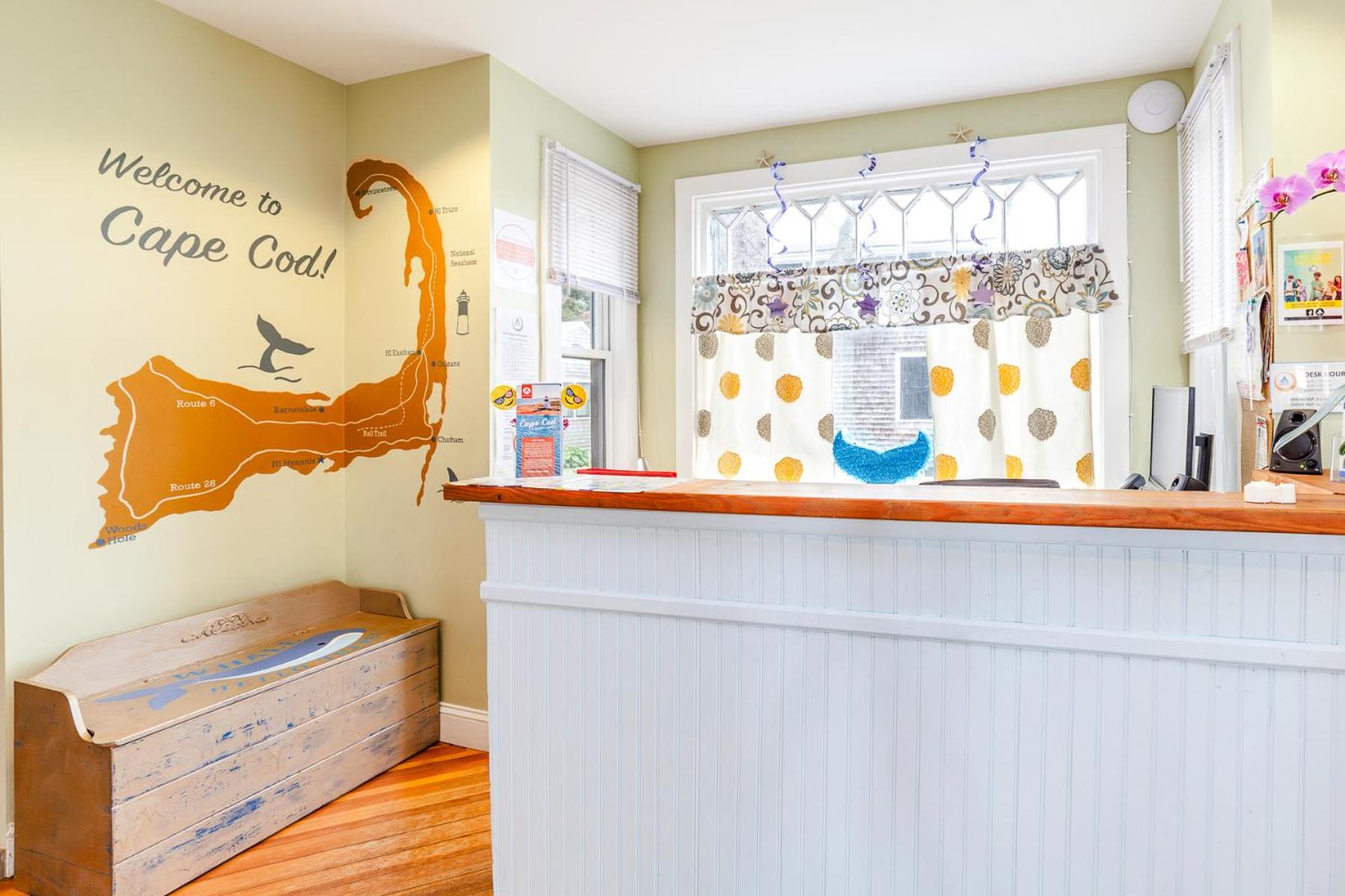 HI - Hyannis Hostel