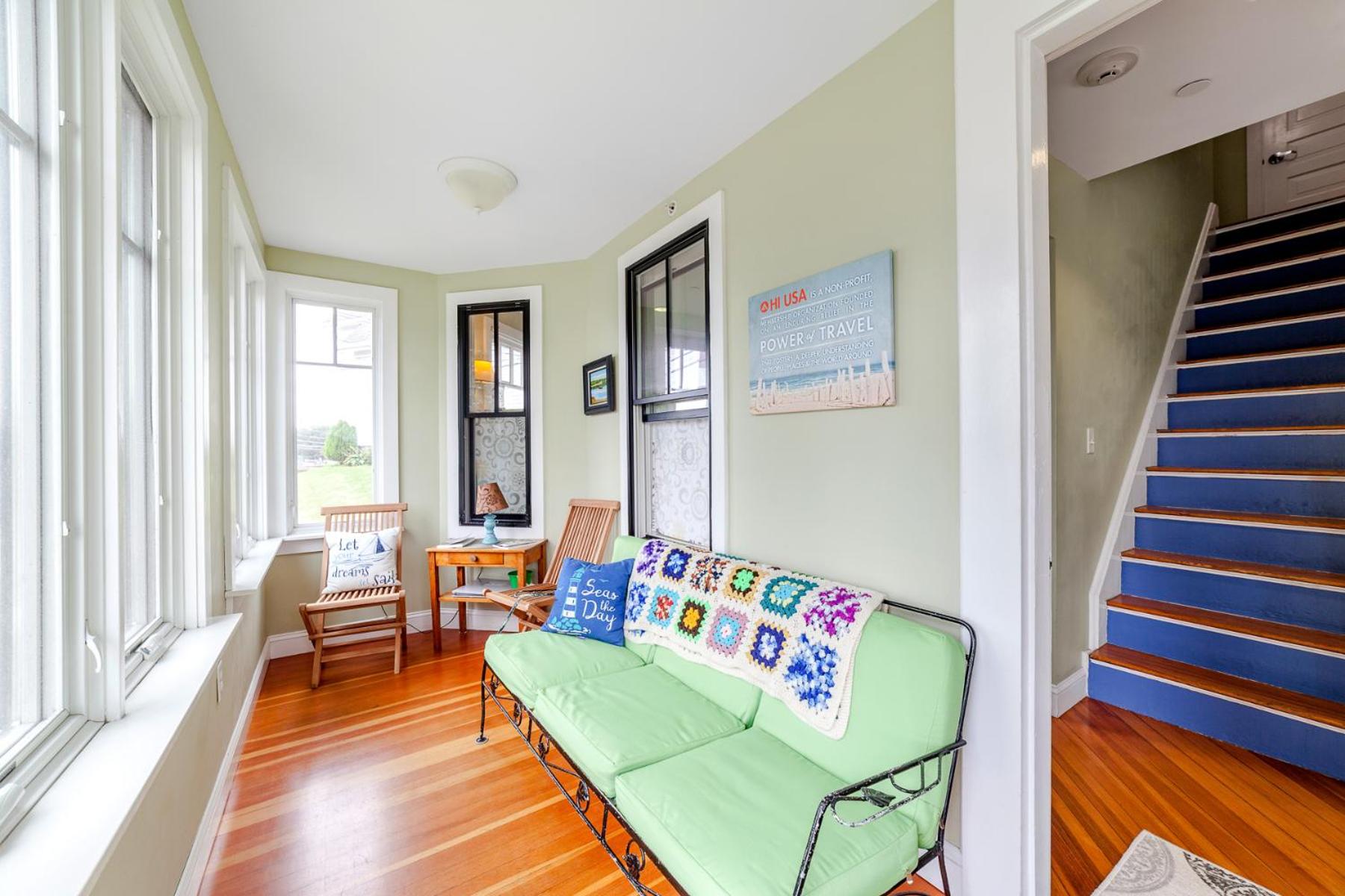 HI - Hyannis Hostel