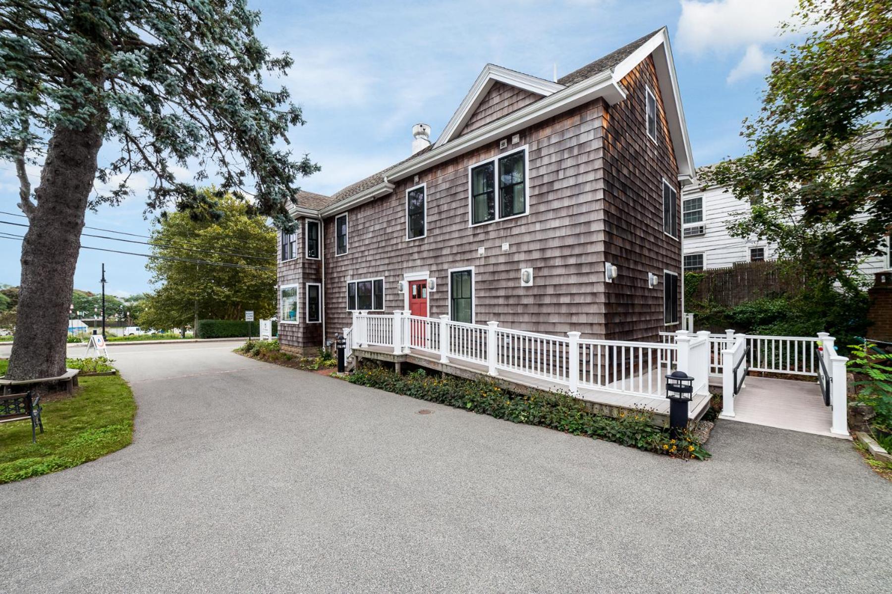 HI - Hyannis Hostel
