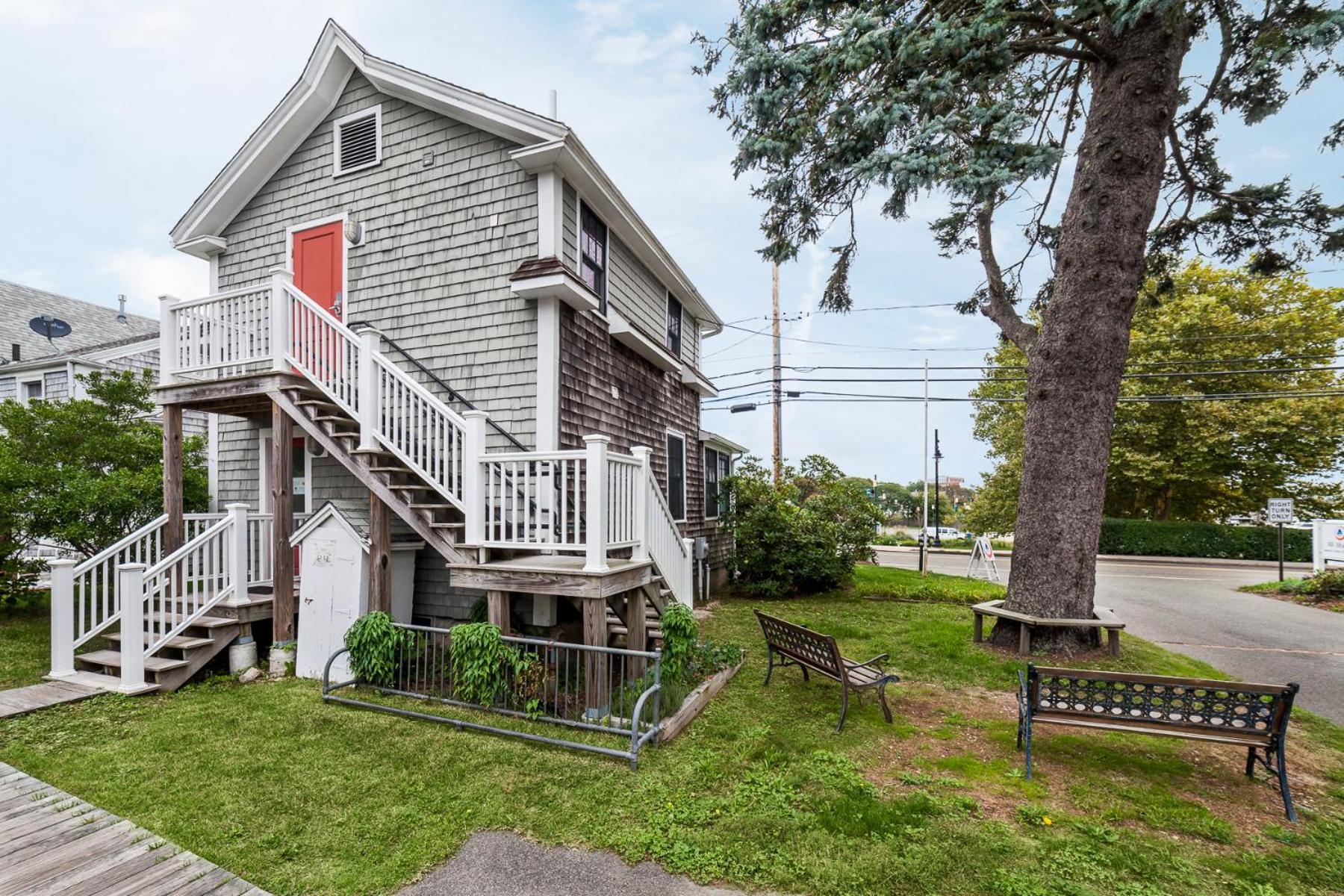 HI - Hyannis Hostel