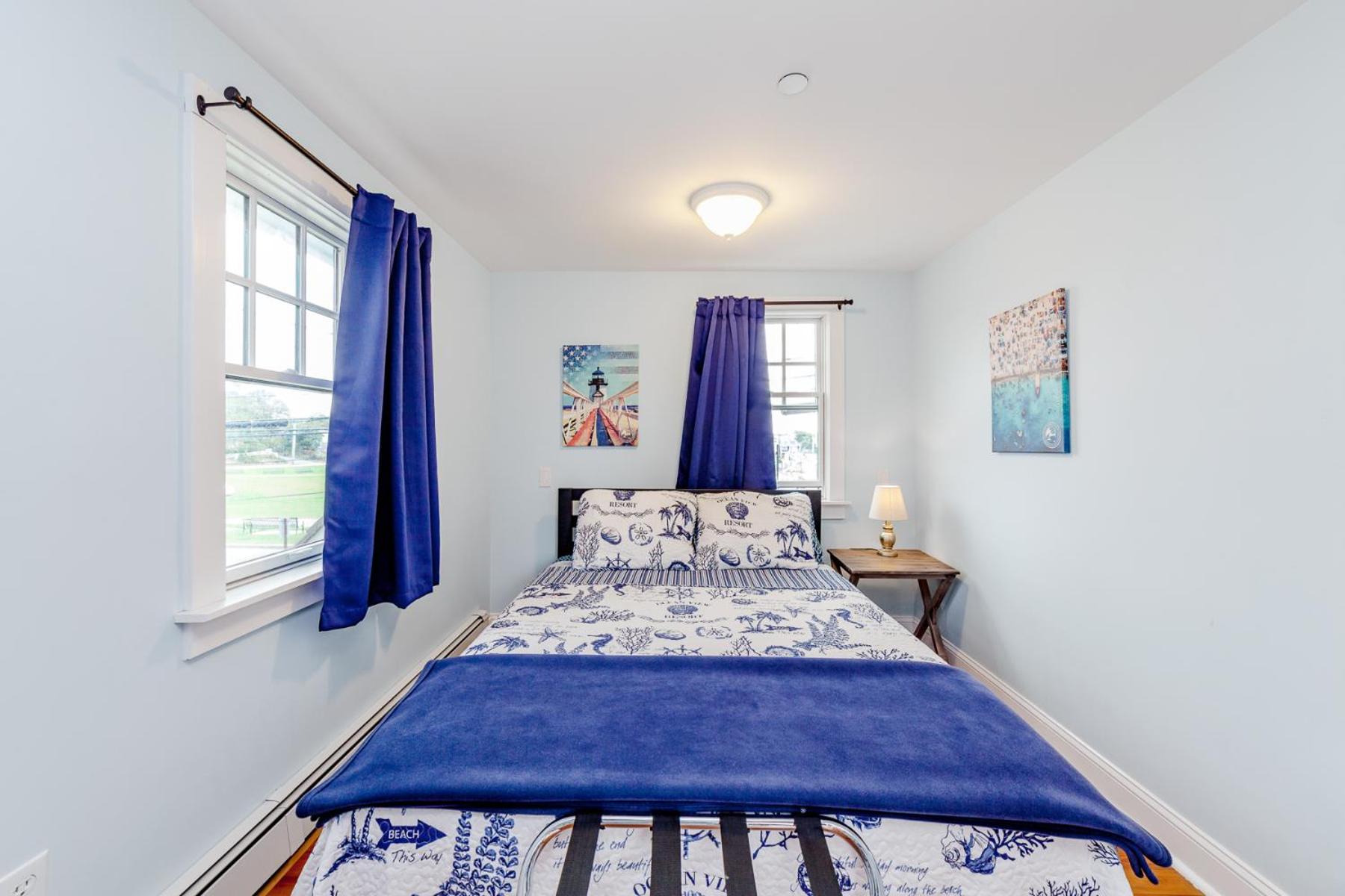 HI - Hyannis Hostel