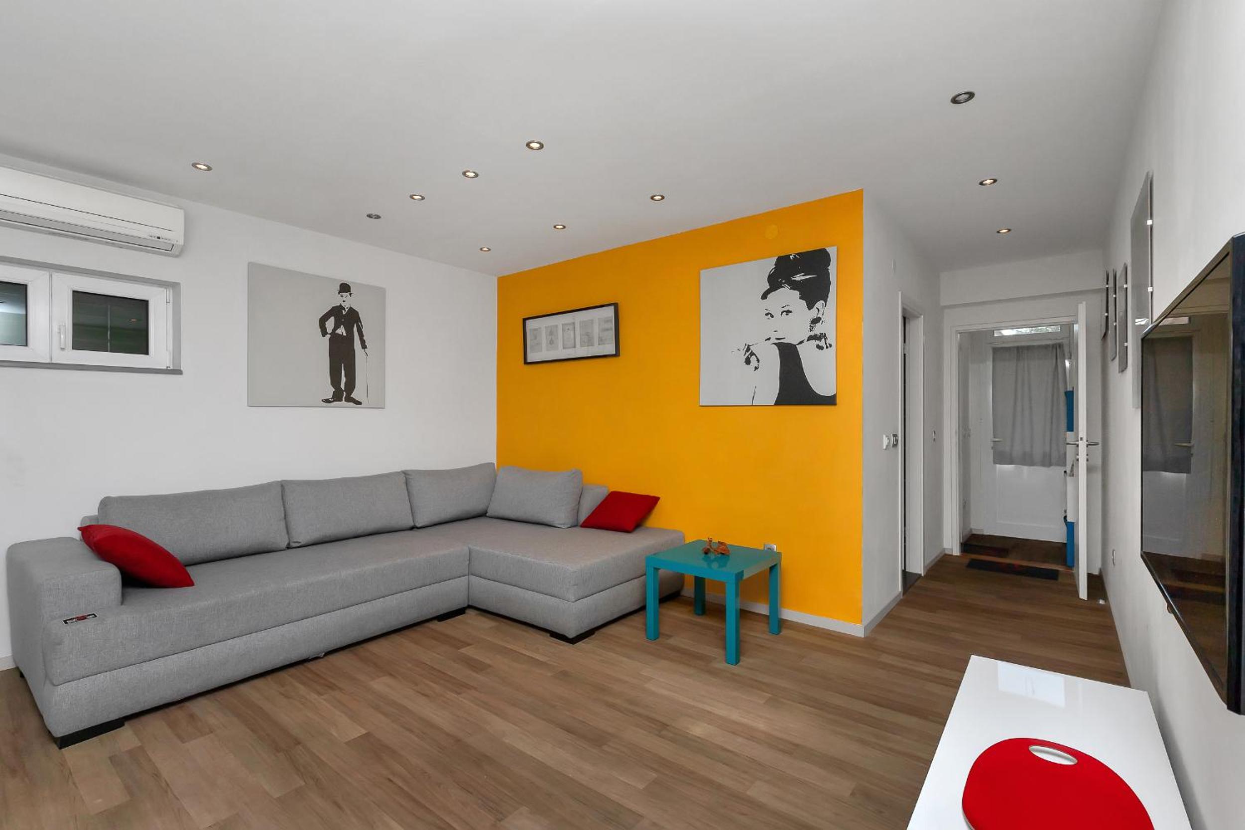 Apartments Buljan view 2
