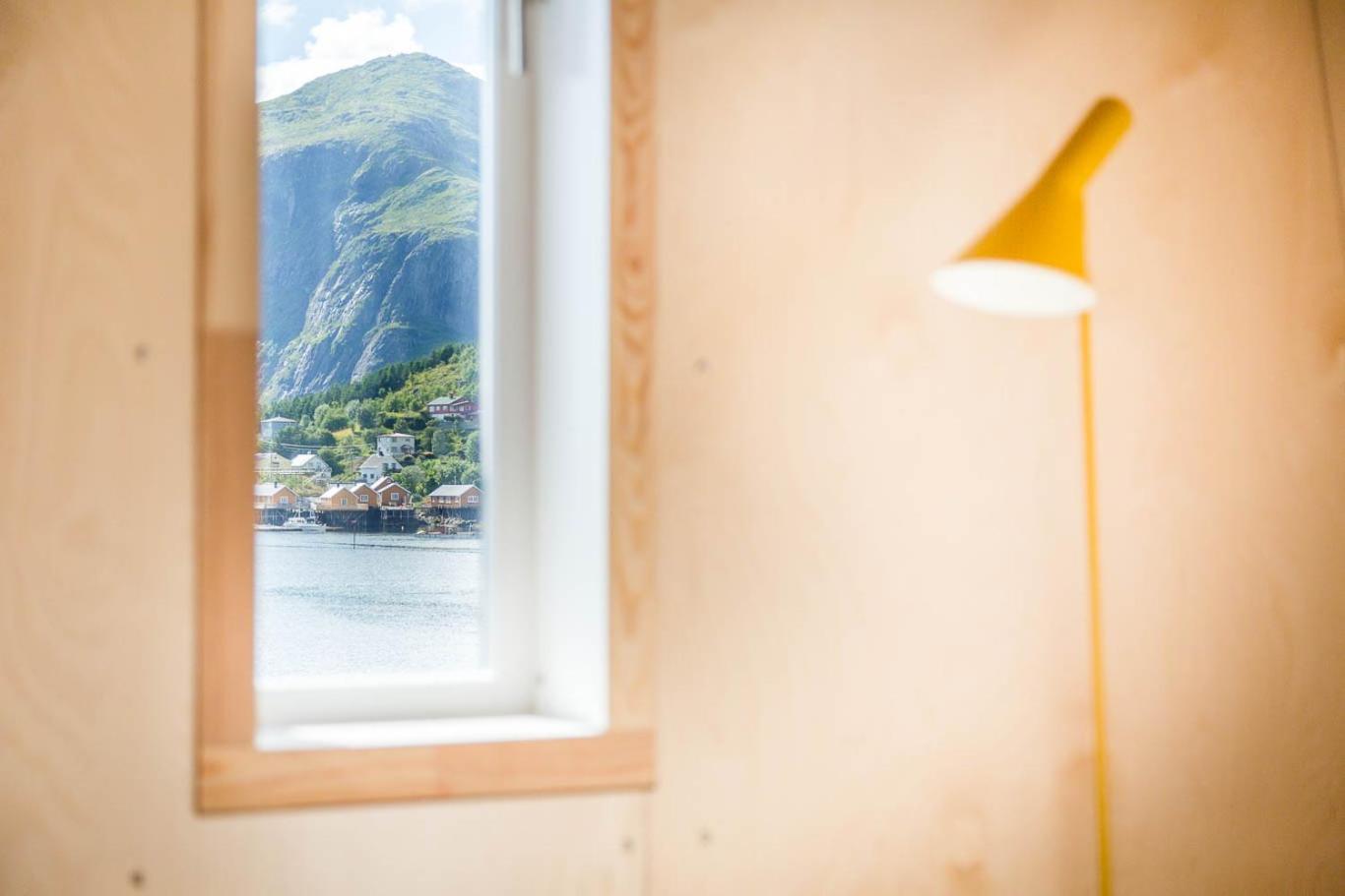 Holmen Lofoten 42