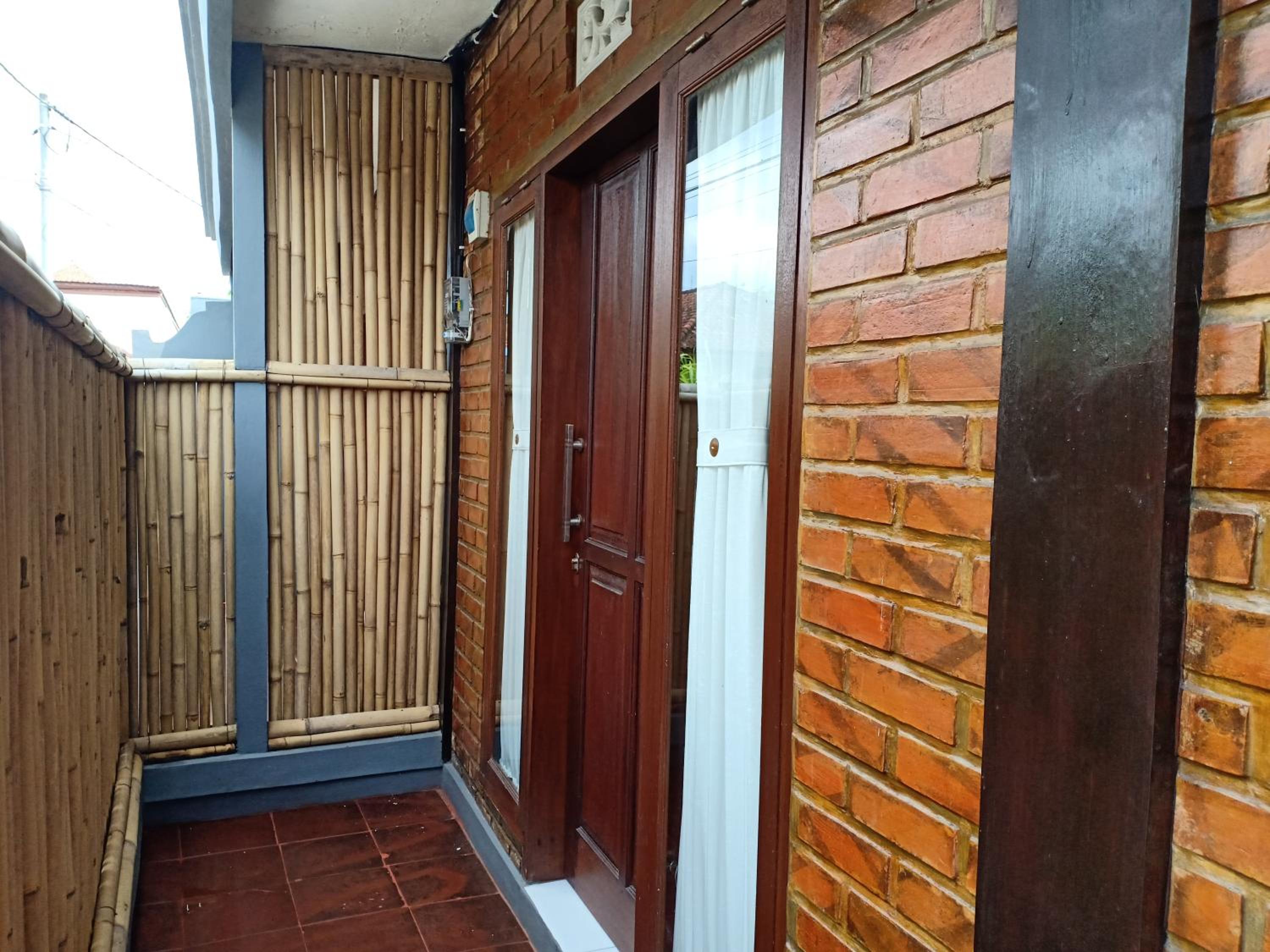 Happy guest house