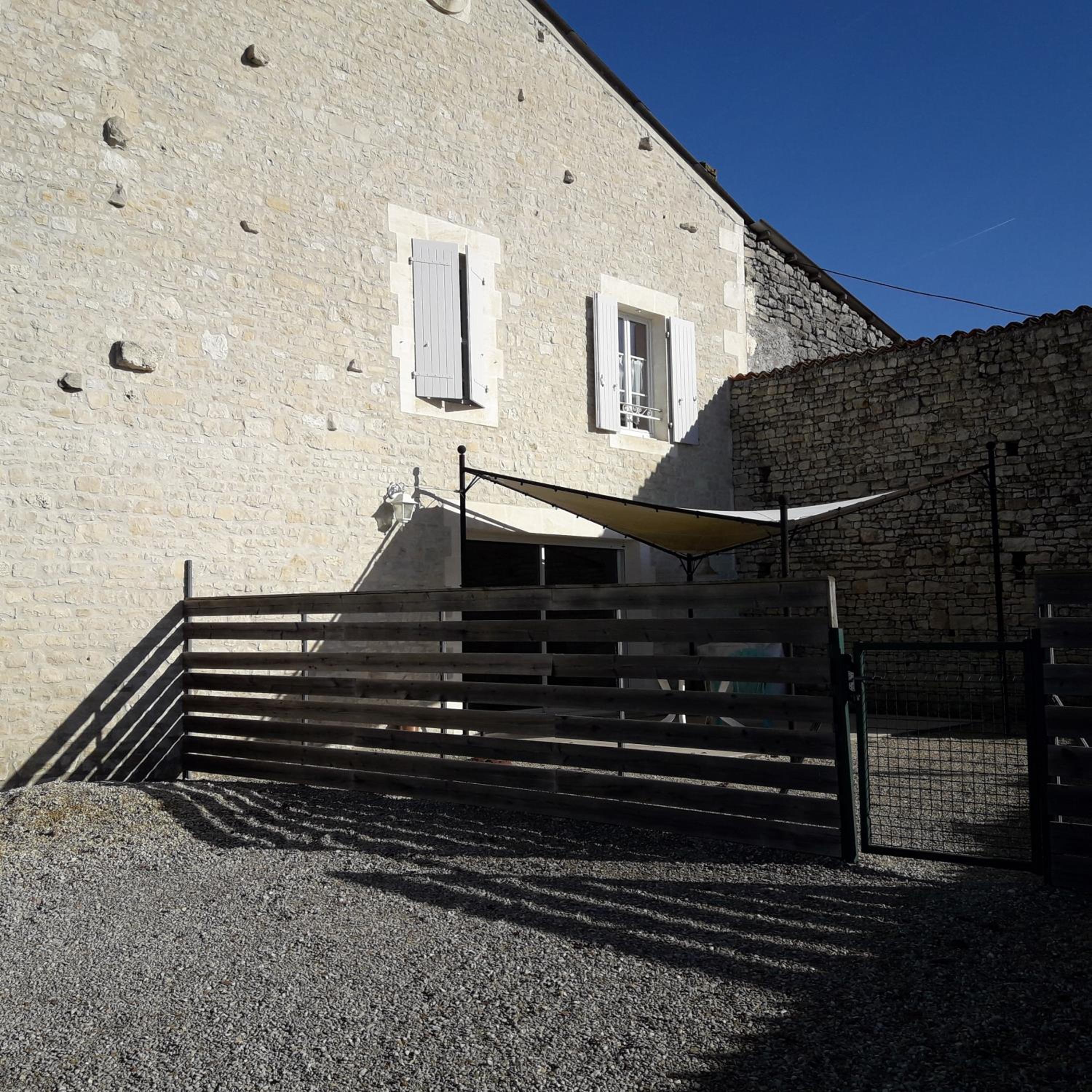 Photo 41