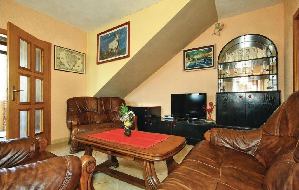 Mugeba 3 bedroom accommodation view 5