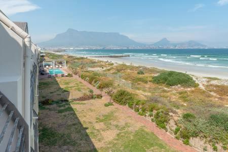 325 Leisure Bay Cape Town view 3