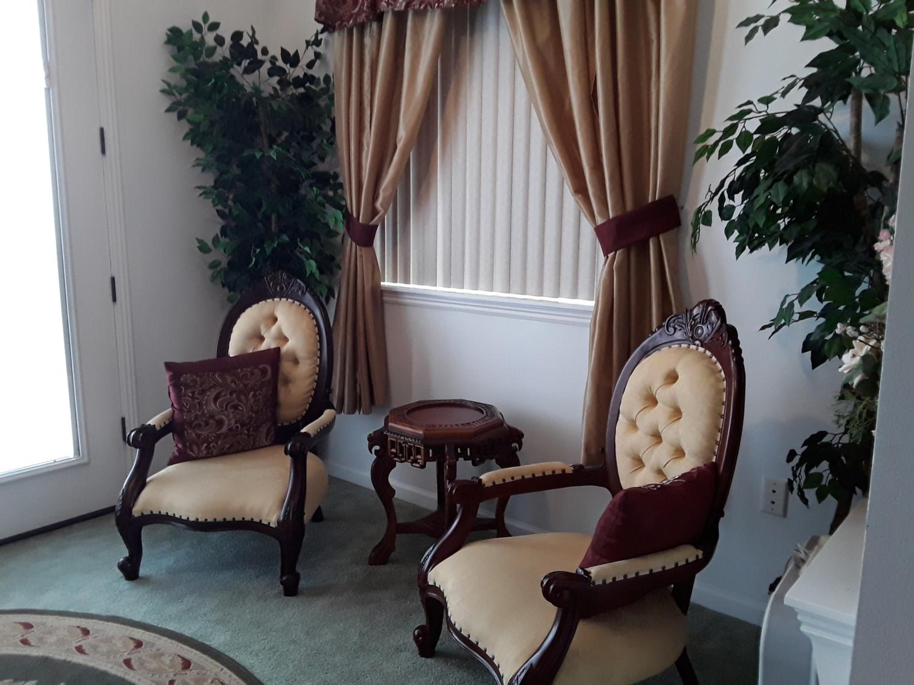 Lions Gate Manor