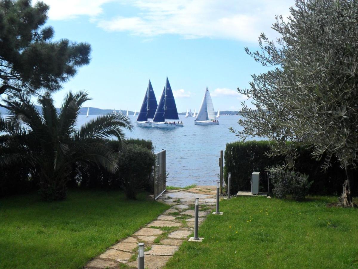 Direct Seafront Villa view 5