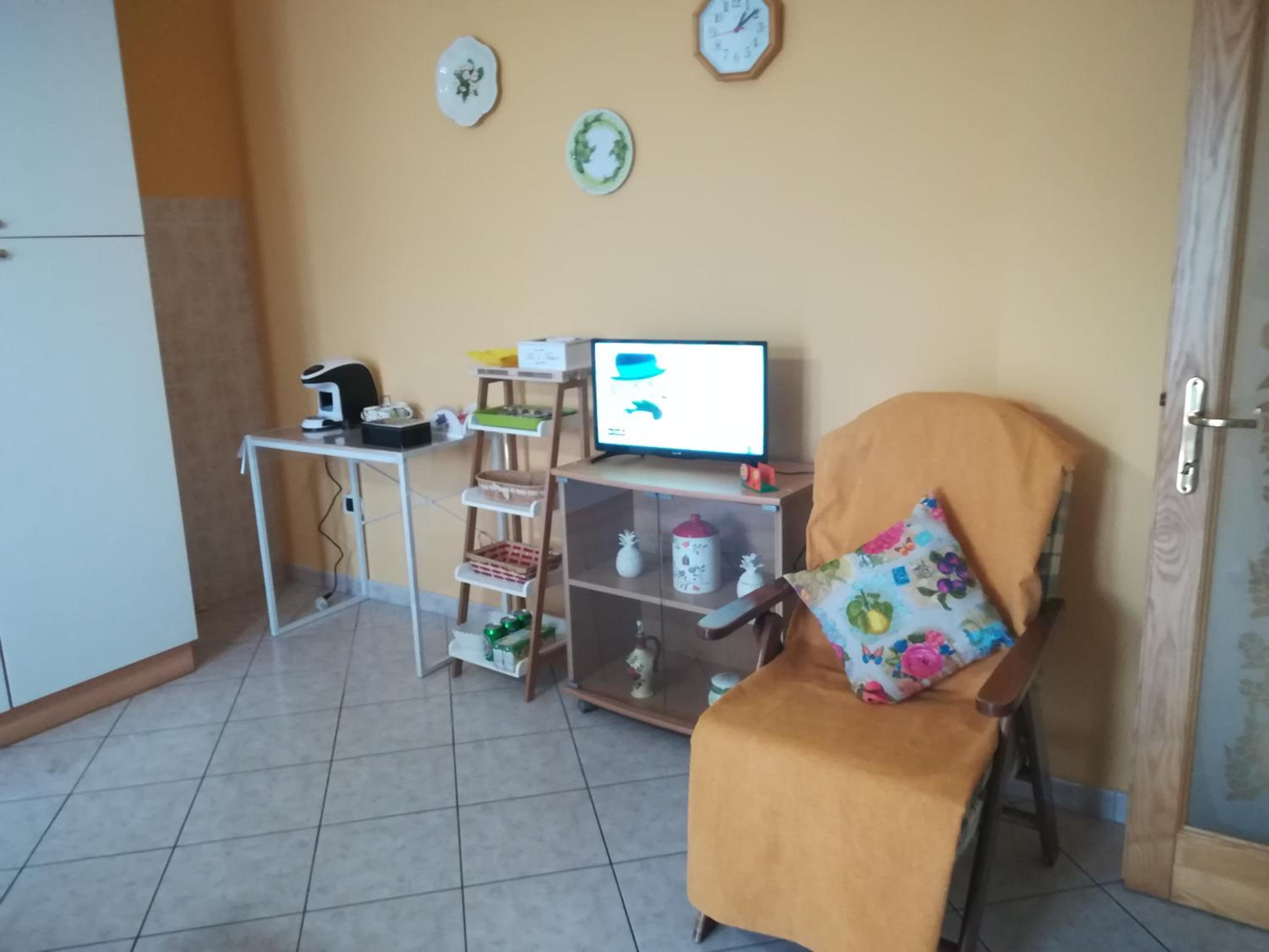 Photo 33