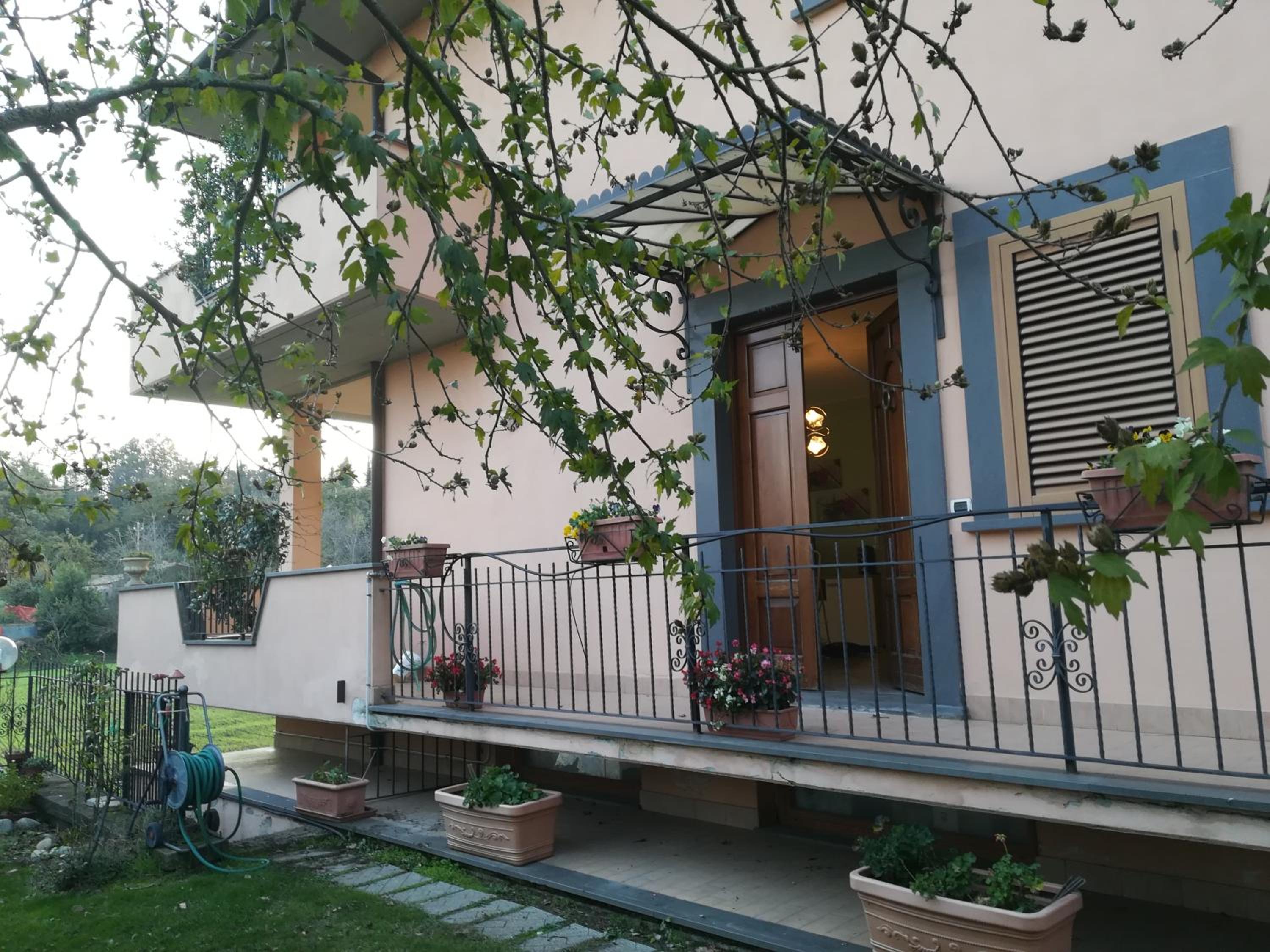 Photo 20