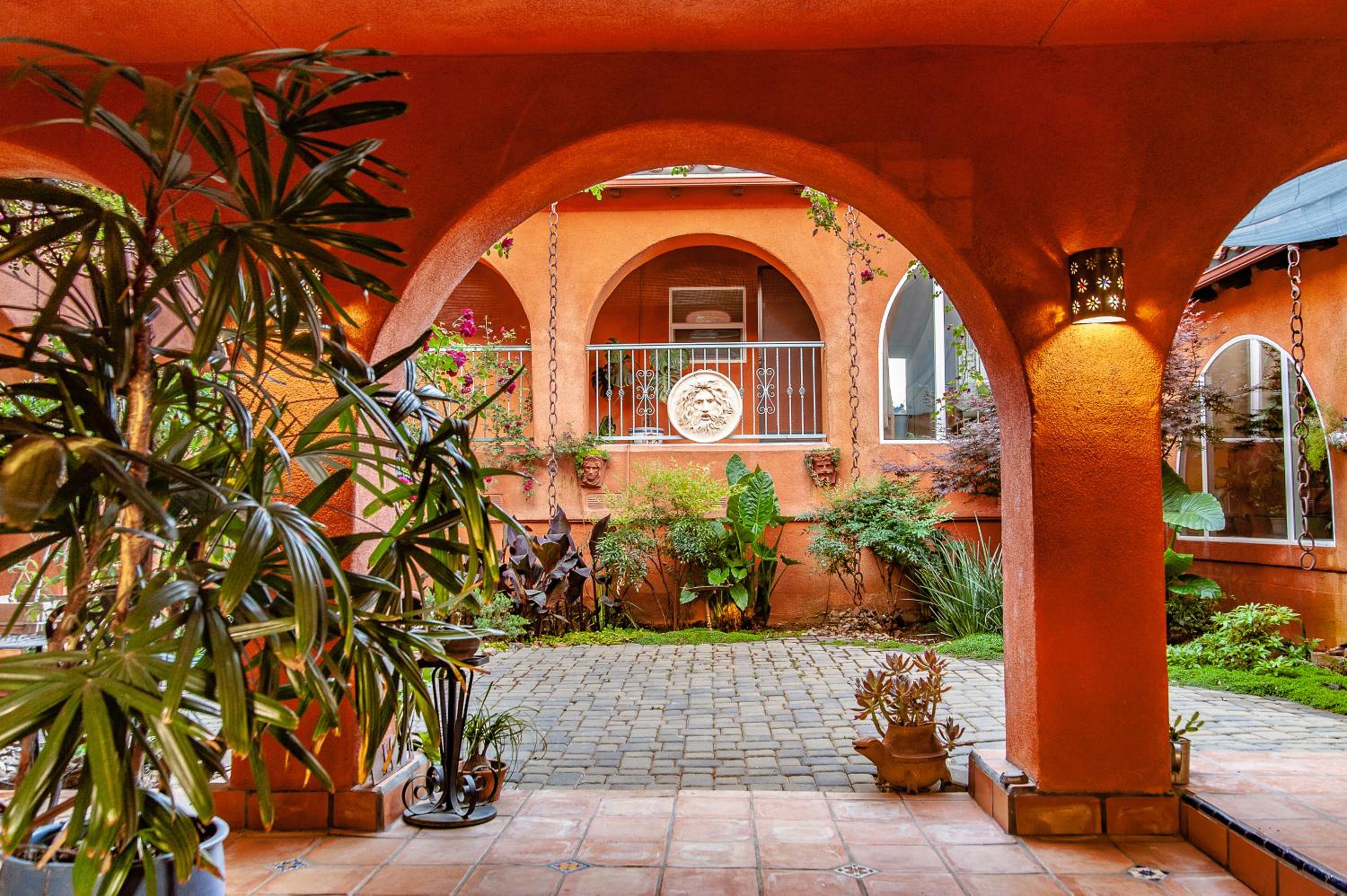 Posada Mariana Bed and Breakfast