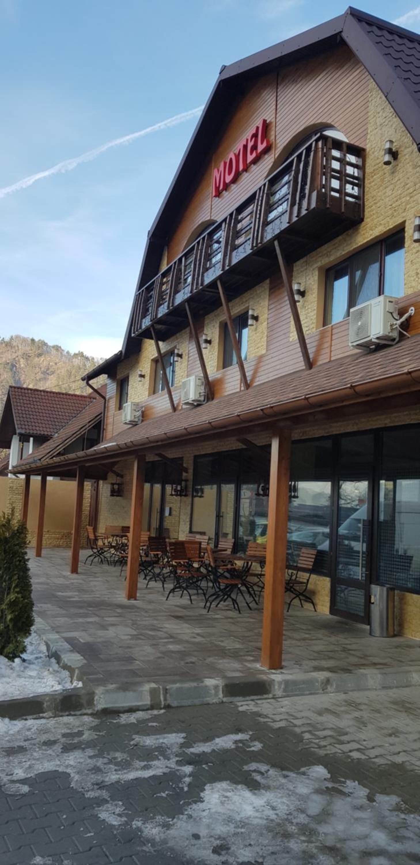 restaurant