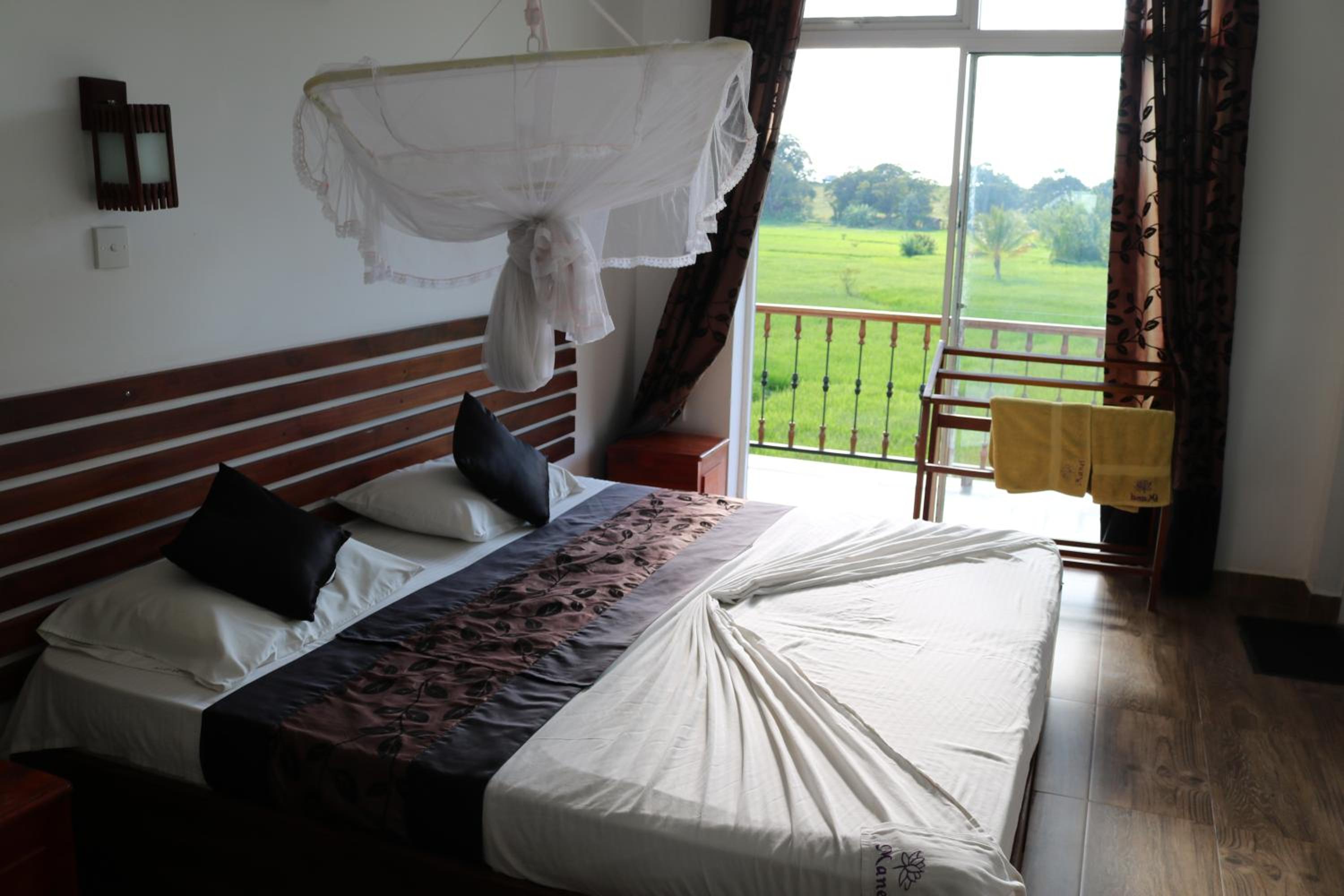 Manel Guest House