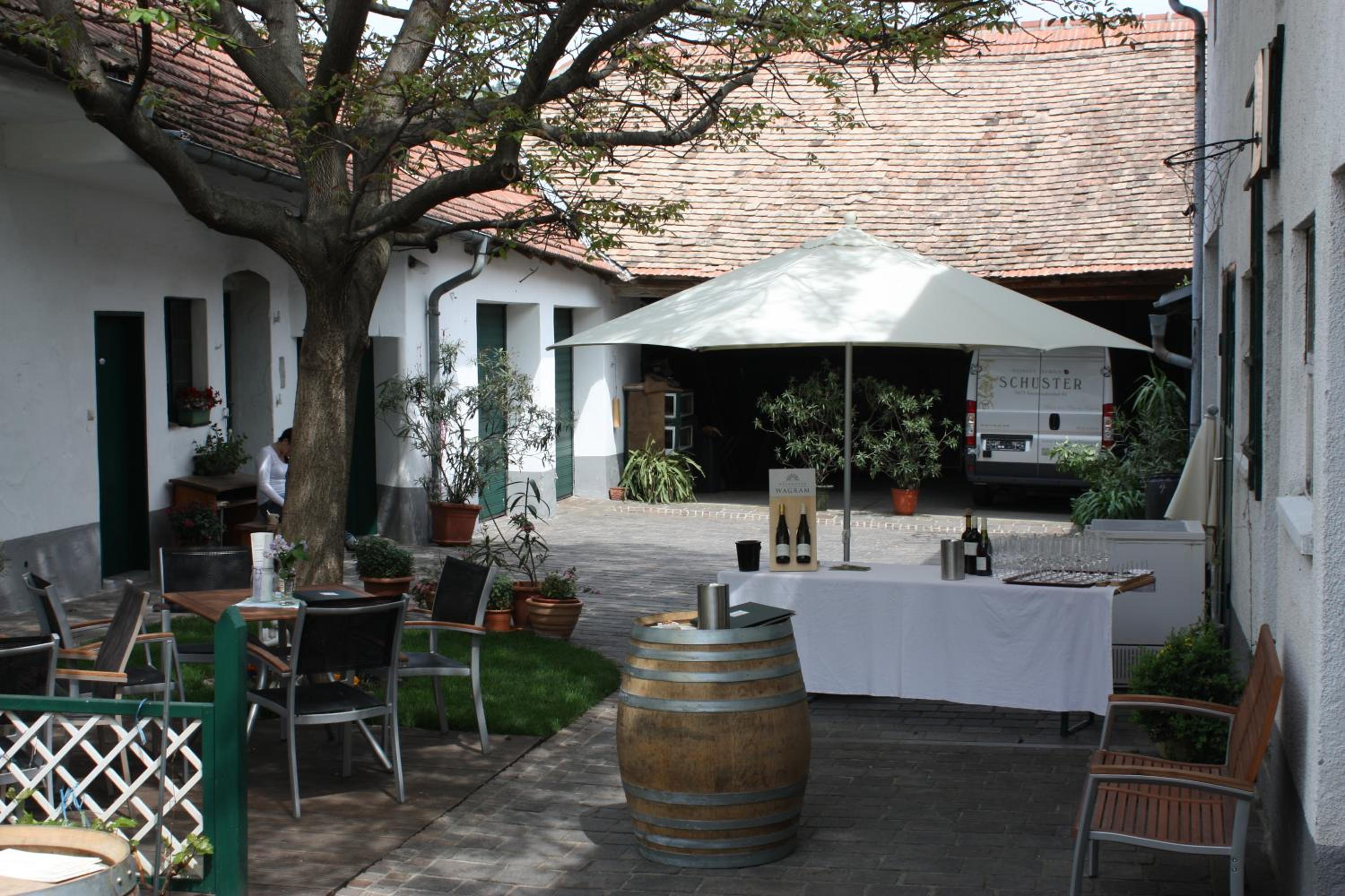 Weingut Familie Schuster