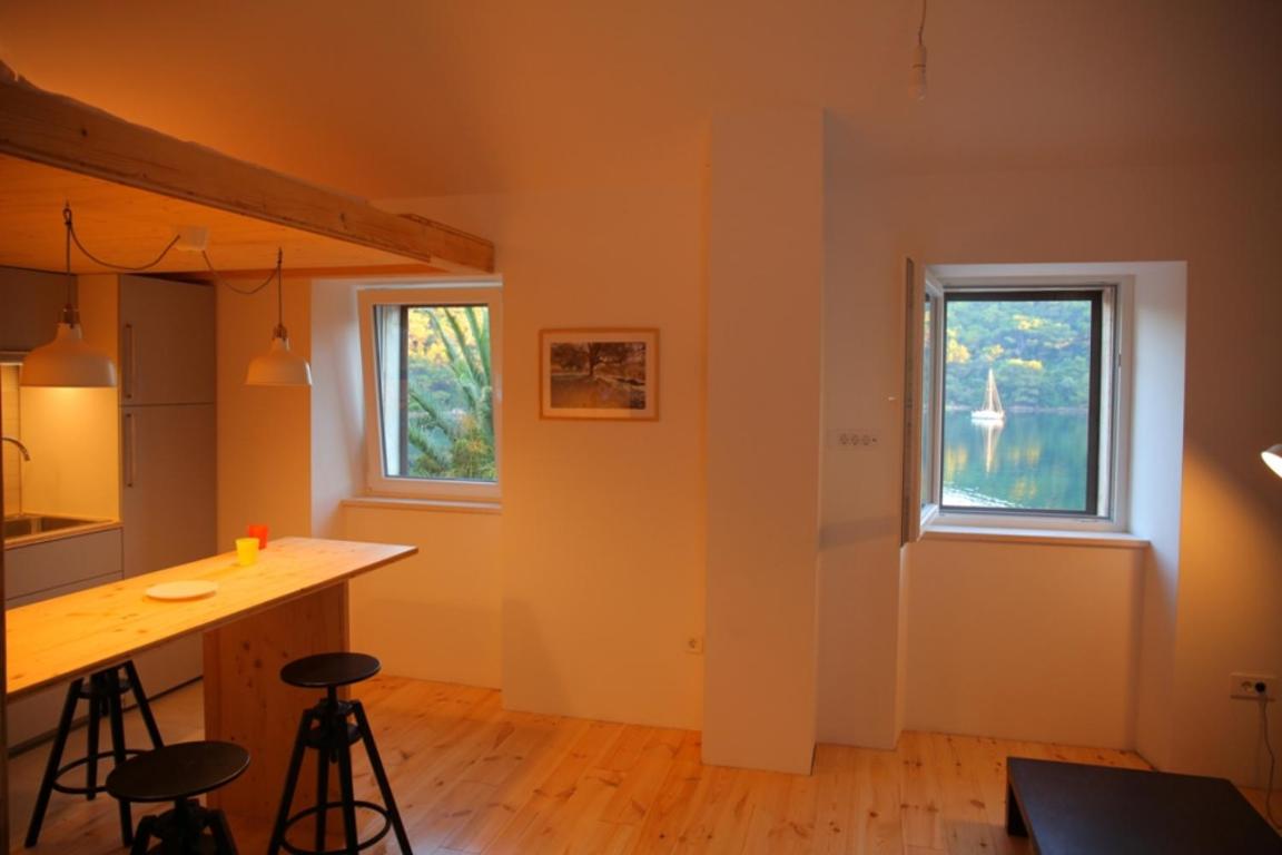 Apartmani Soline view 3