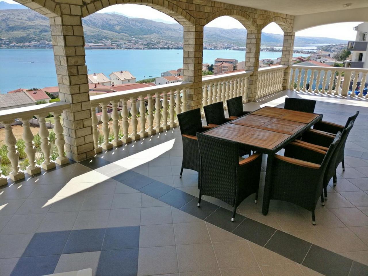 Apartments Villa Anastazija view 3