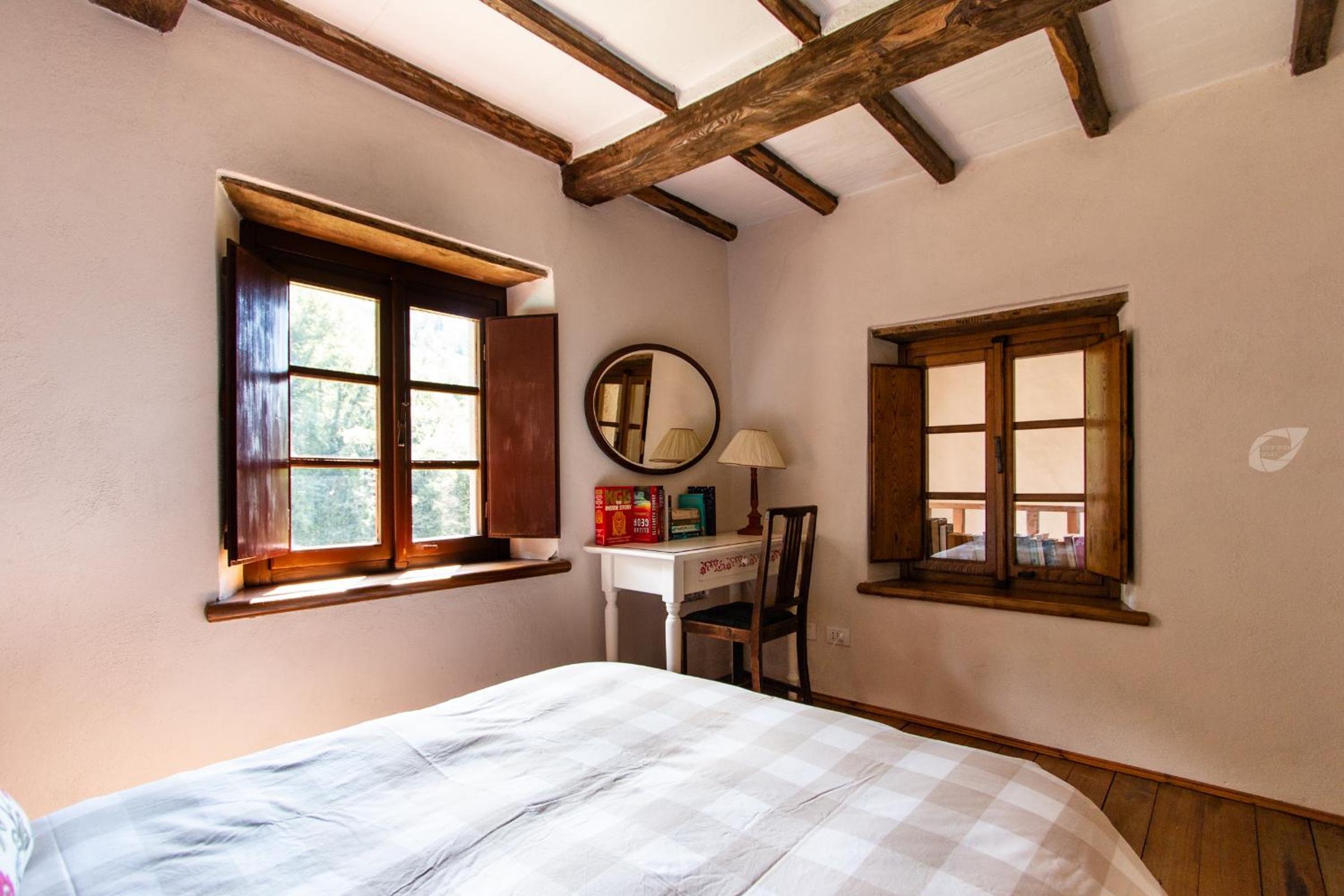 Holiday villa with pool, Mulino del Pita view 5
