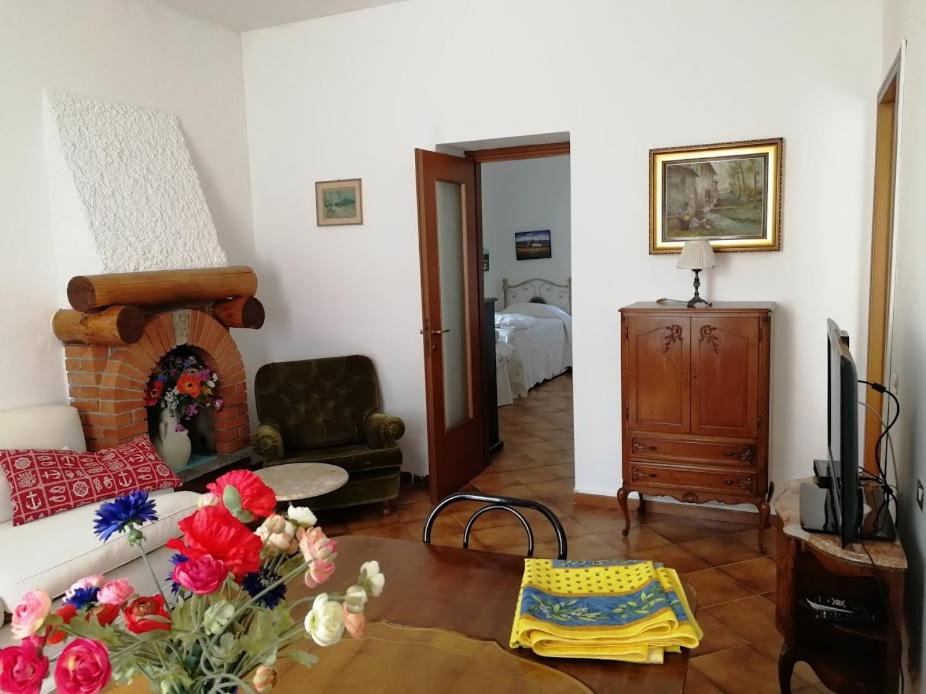 Villa Cardano Maccagno close to every destination