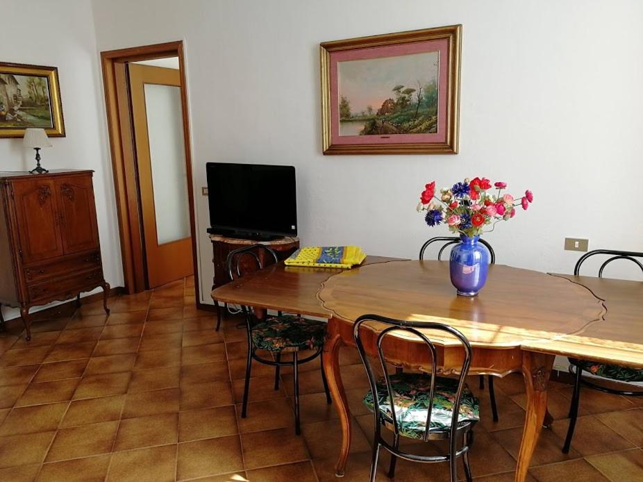 Villa Cardano Maccagno close to every destination