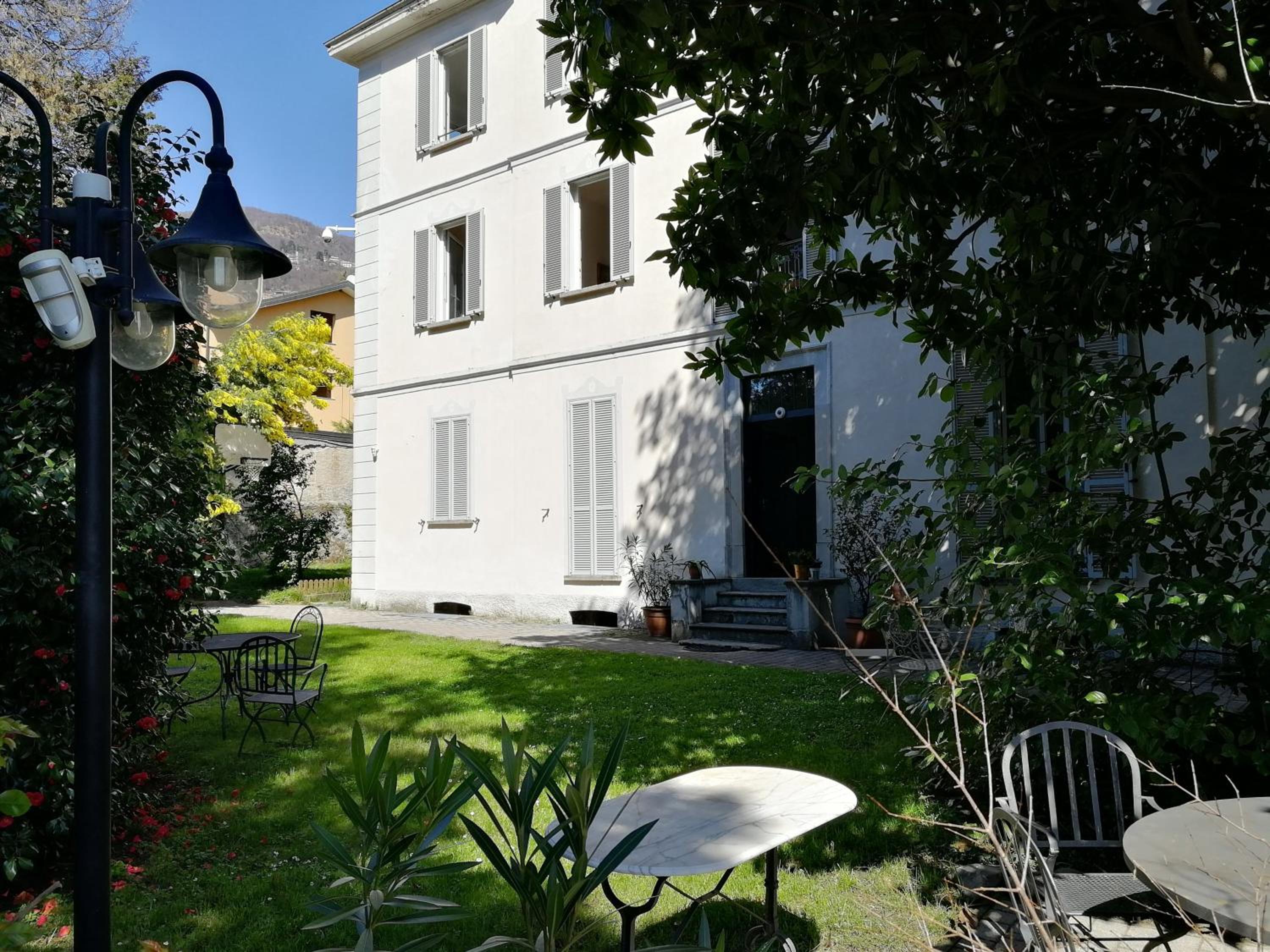 Villa Cardano Maccagno close to every destination