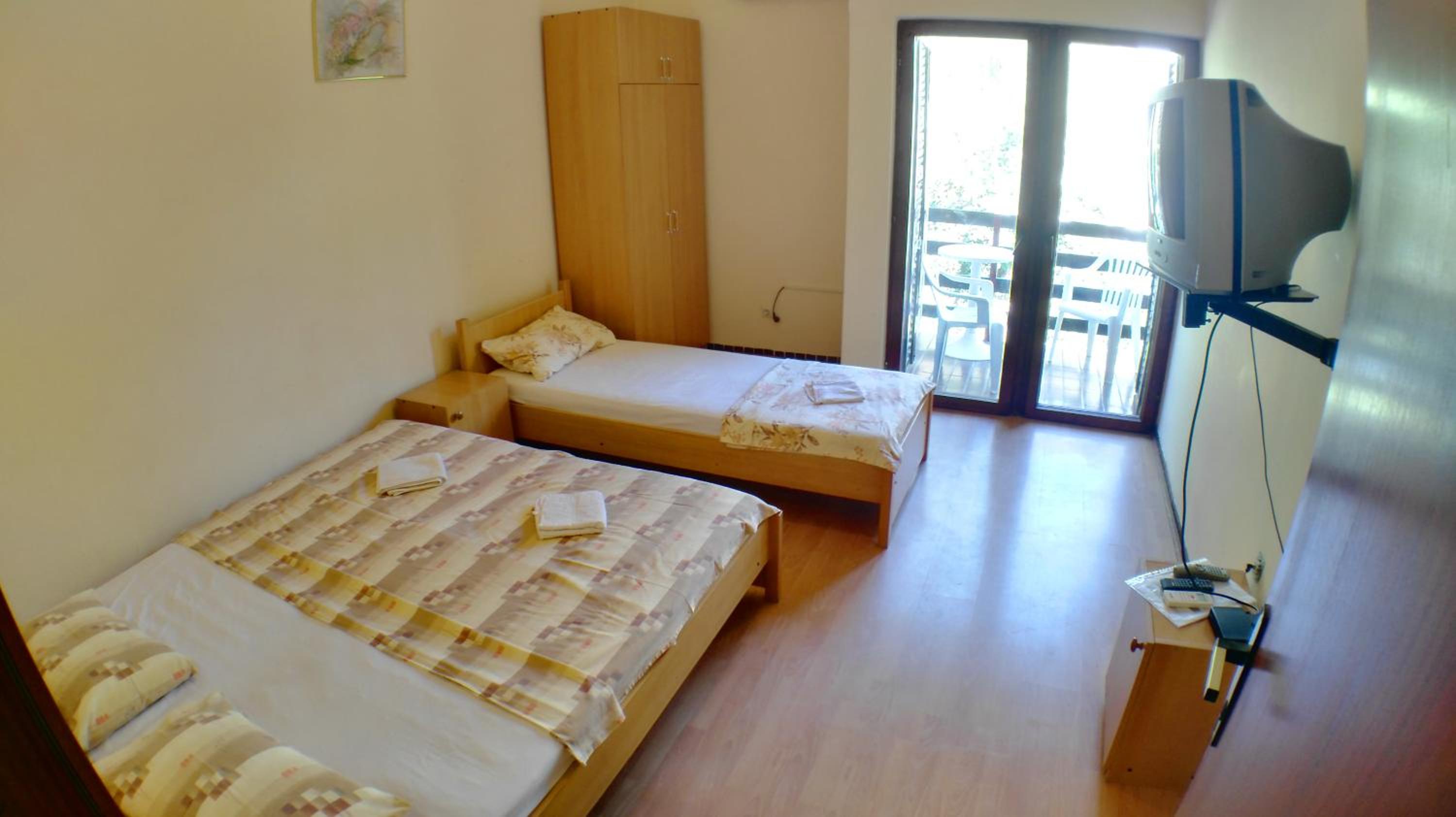 Photo 15