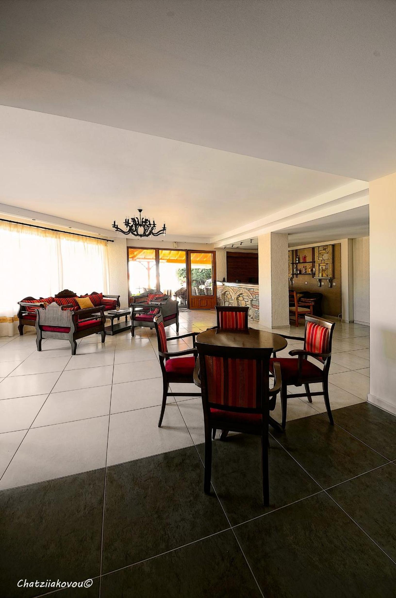 Agrilionas Hotel