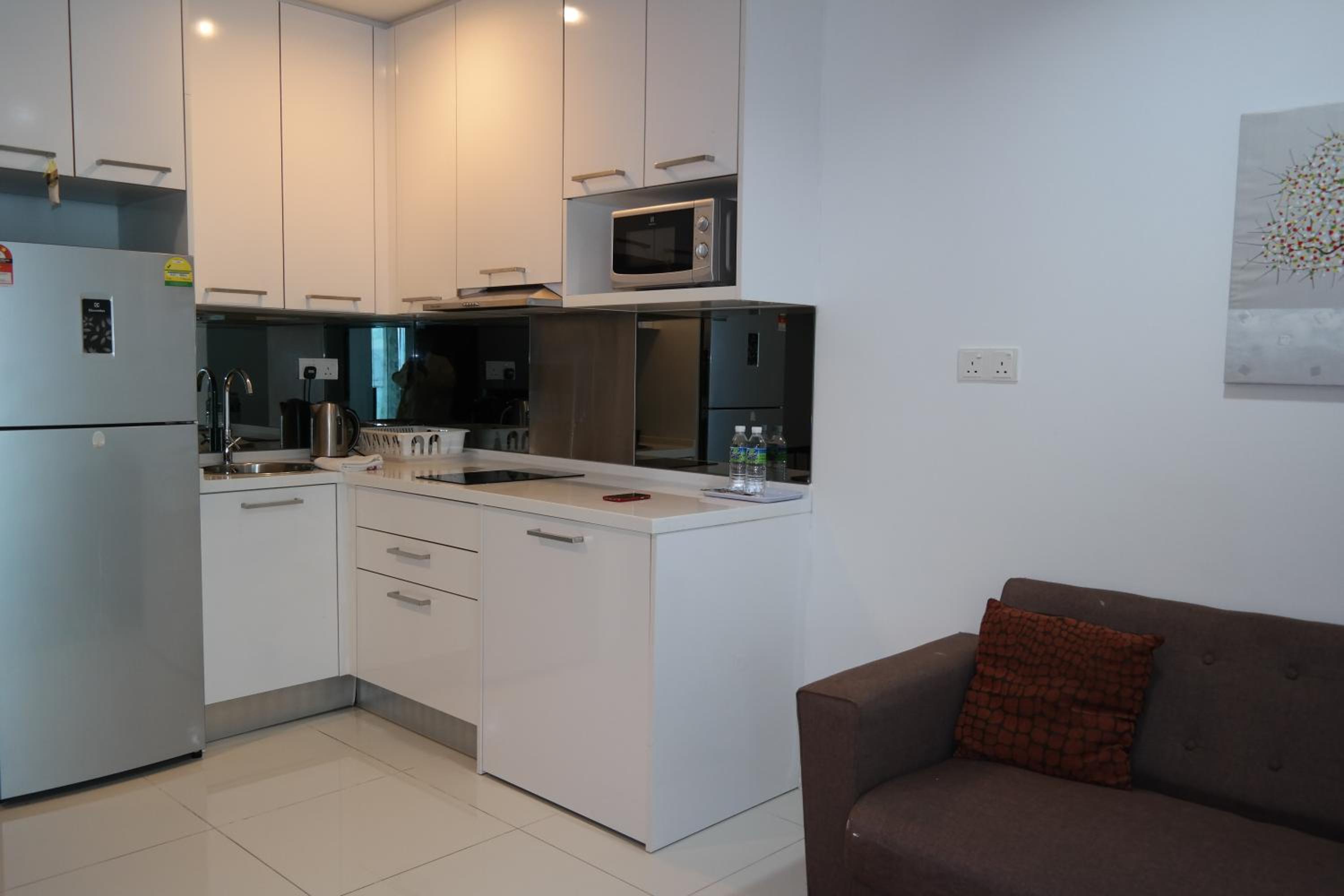 Summersuites by AG Vacation WiFi Twin Tower