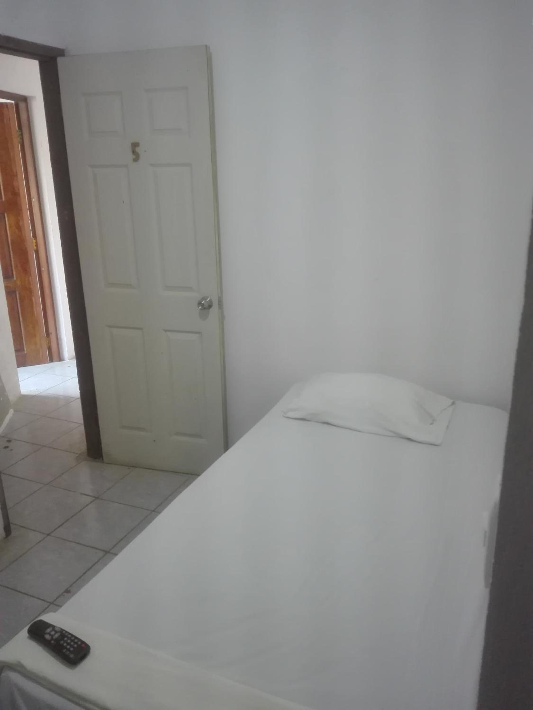 Photo 16
