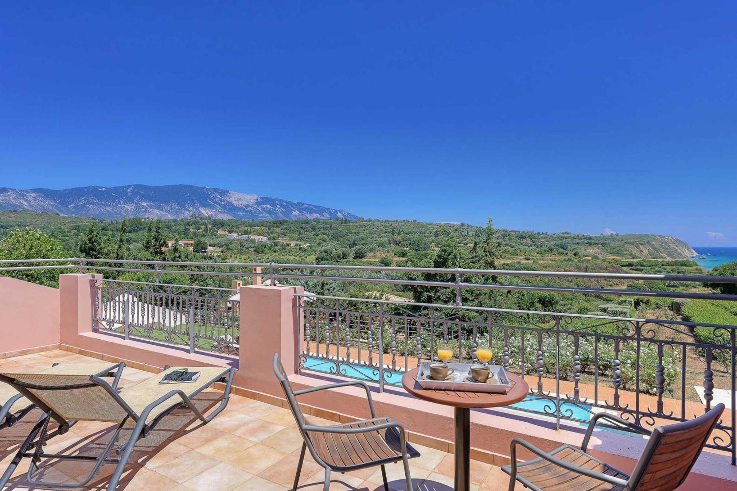 Villa Diamandi view 5