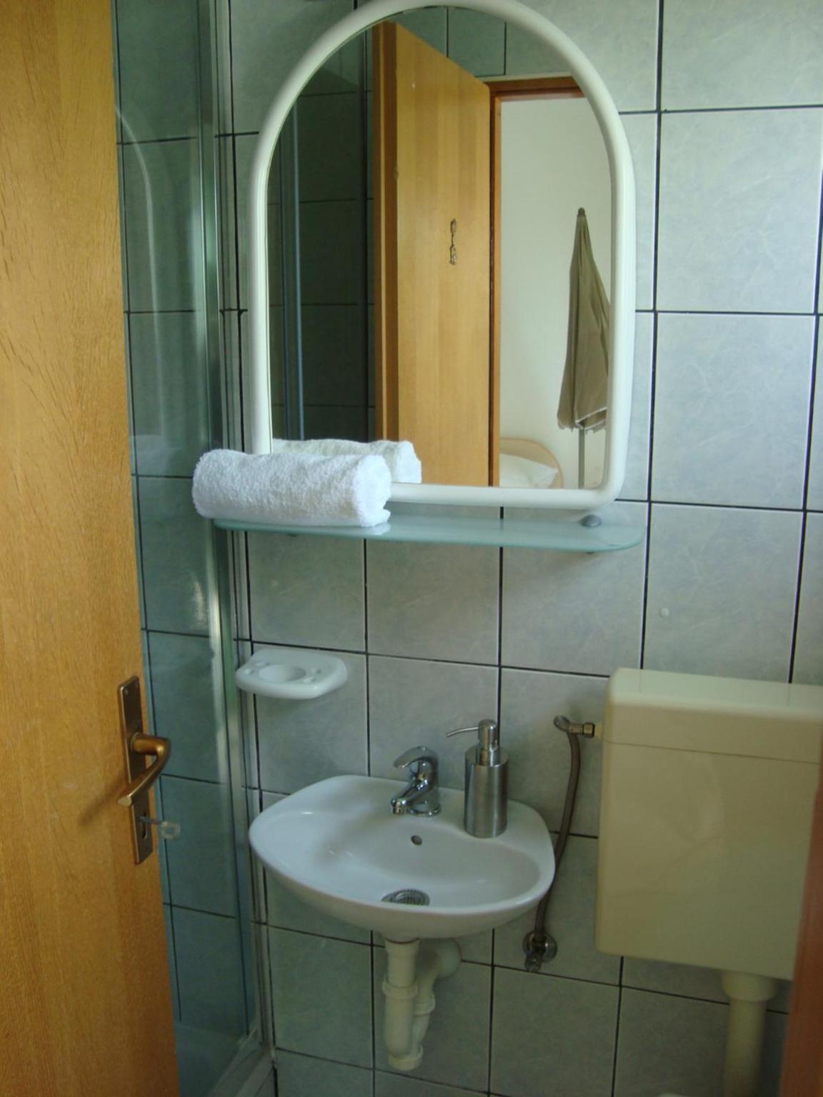 Photo 36
