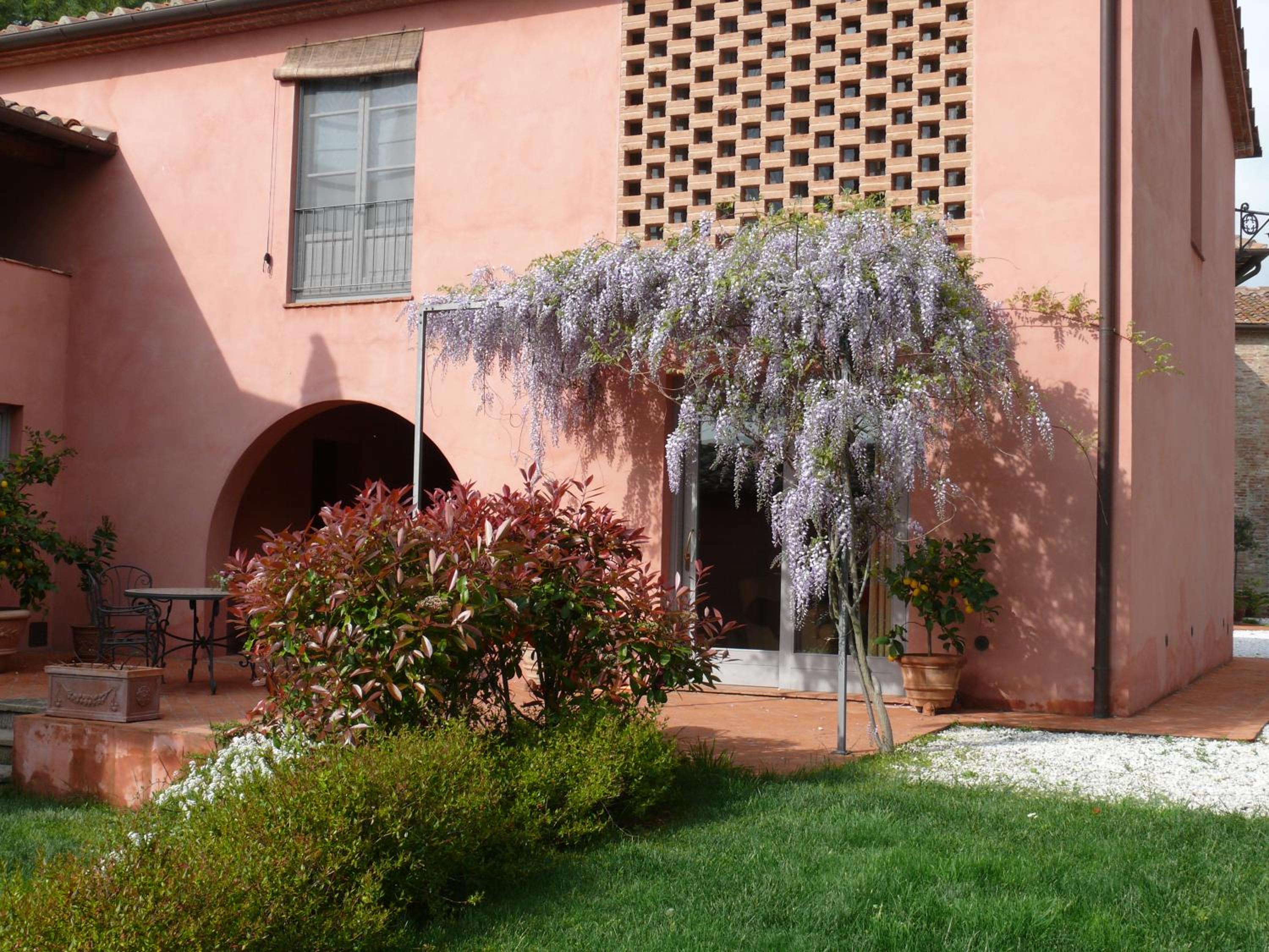 Photo 26