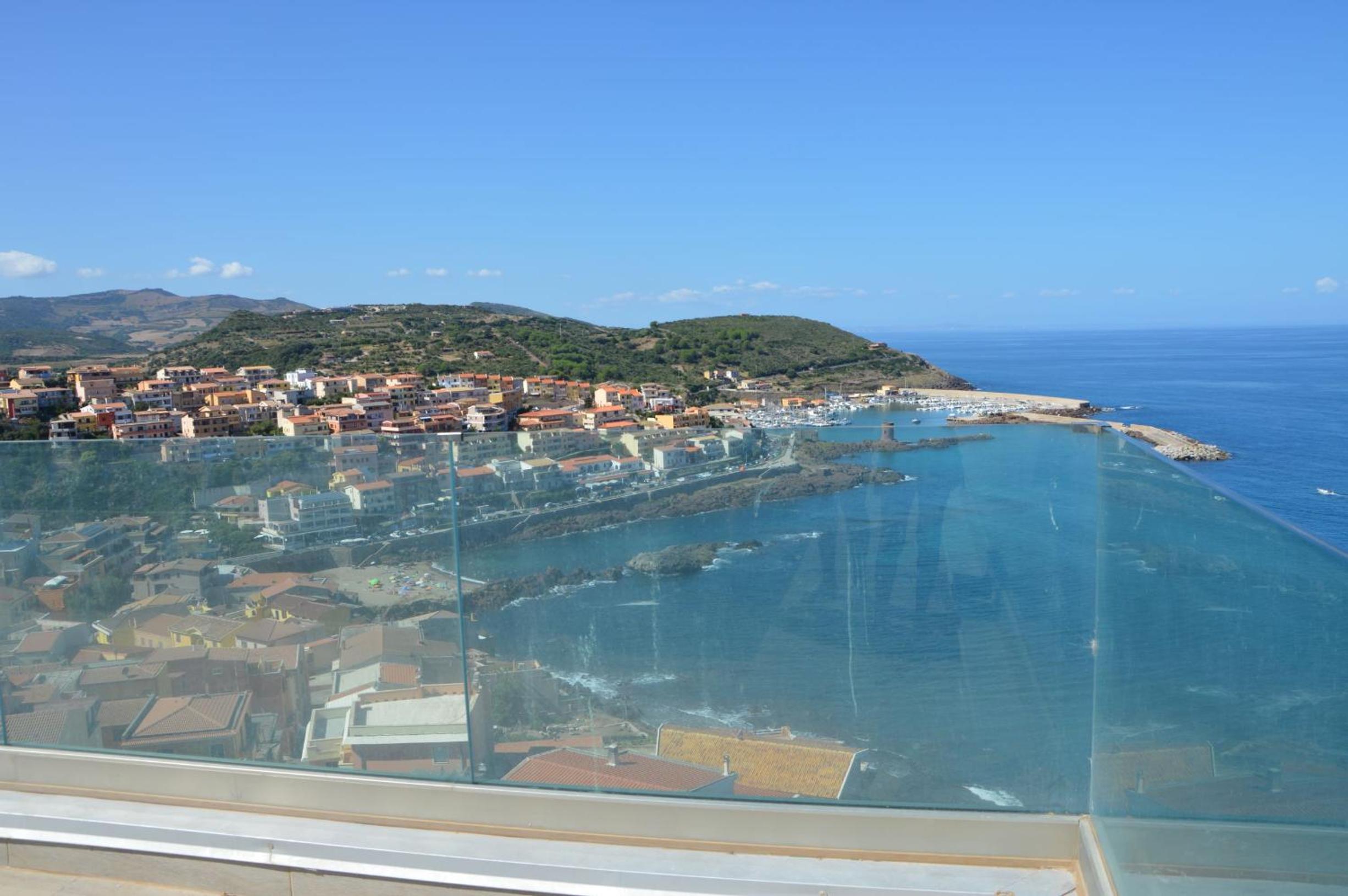 Castelsardo Miramare 10 - 6 posti