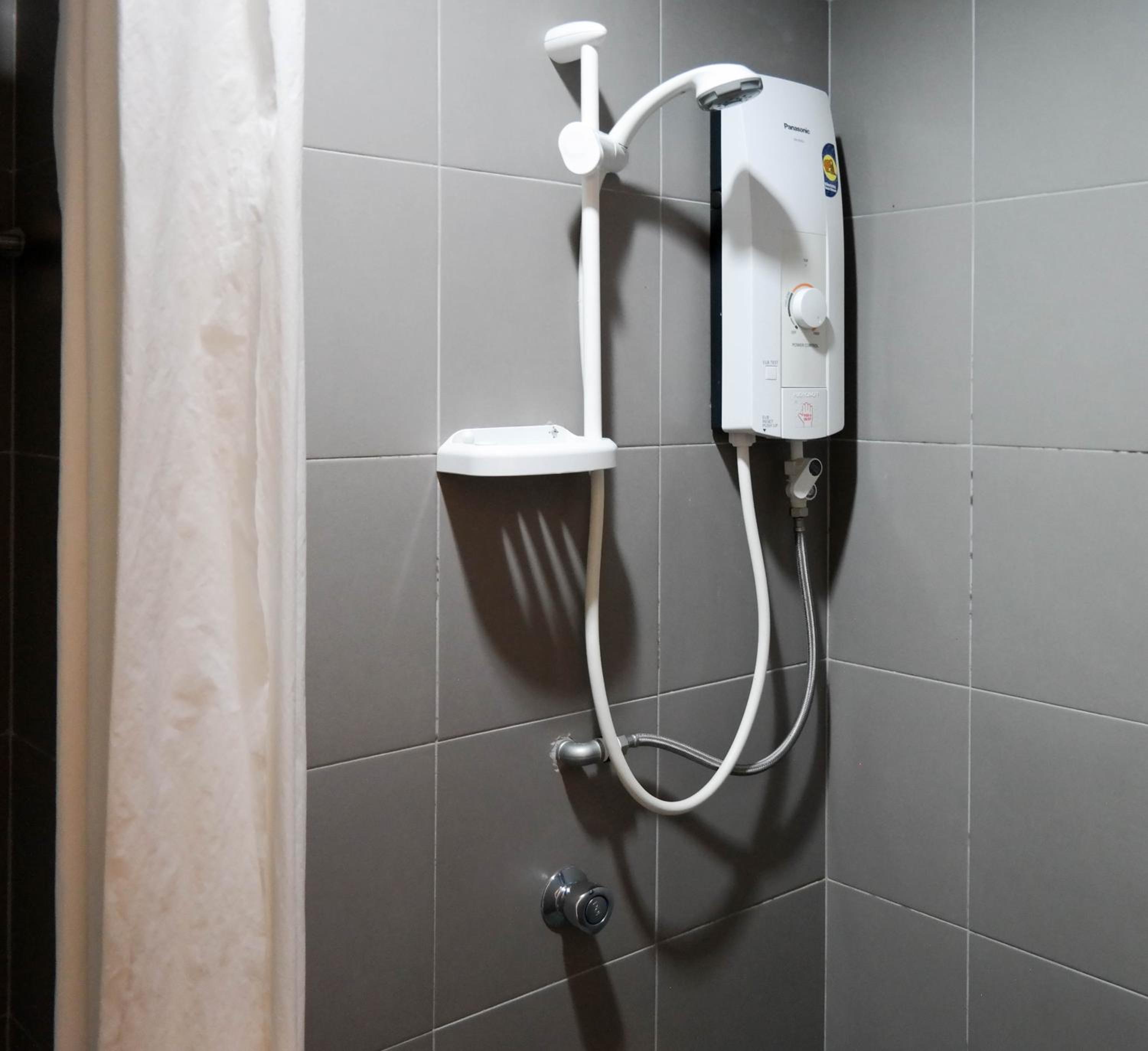 Summersuites by AG Vacation WiFi Twin Tower
