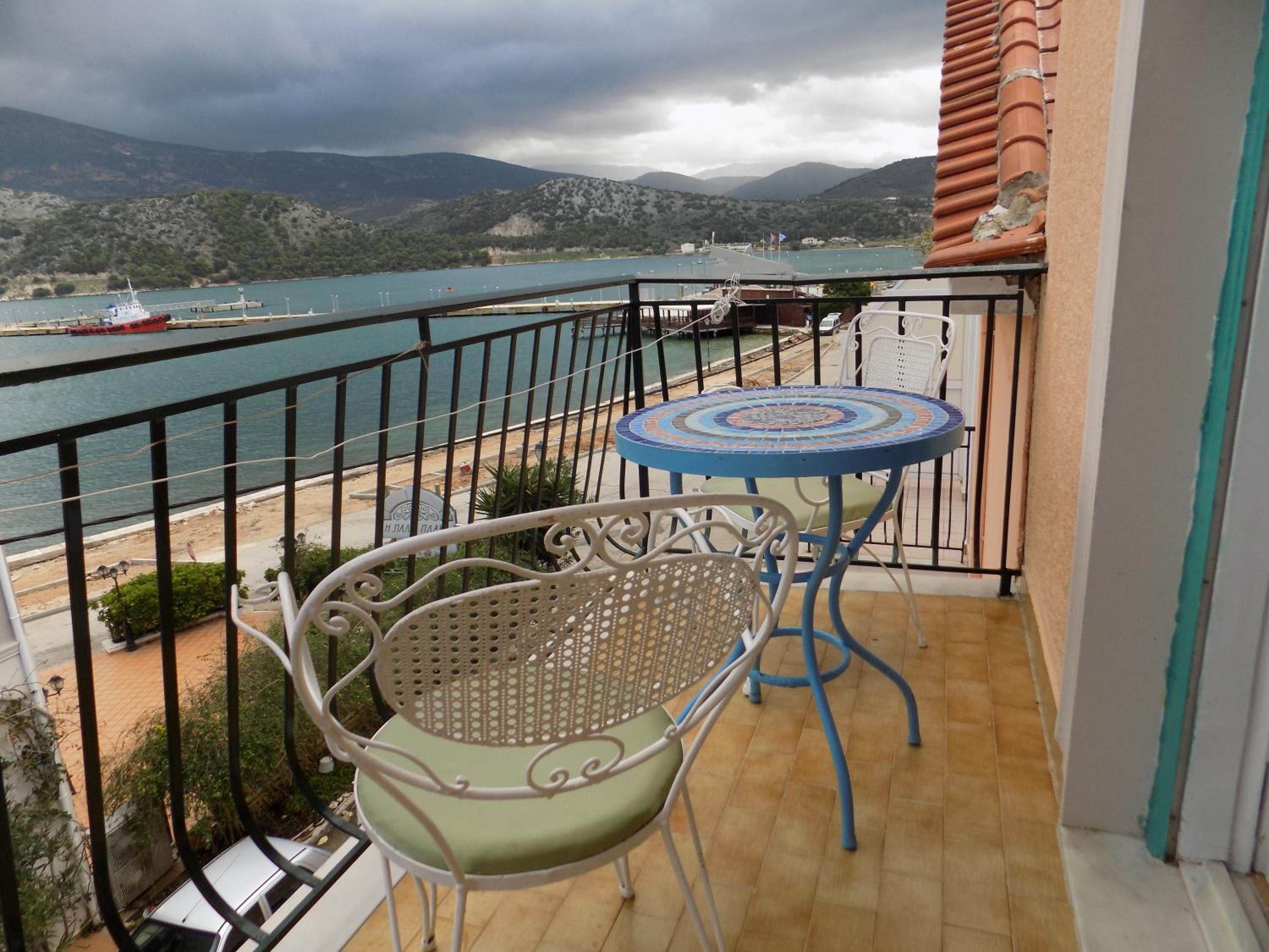 Marina rooms