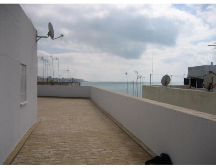 Playa caleta 7 min, wifi, catedral, centro photo 3