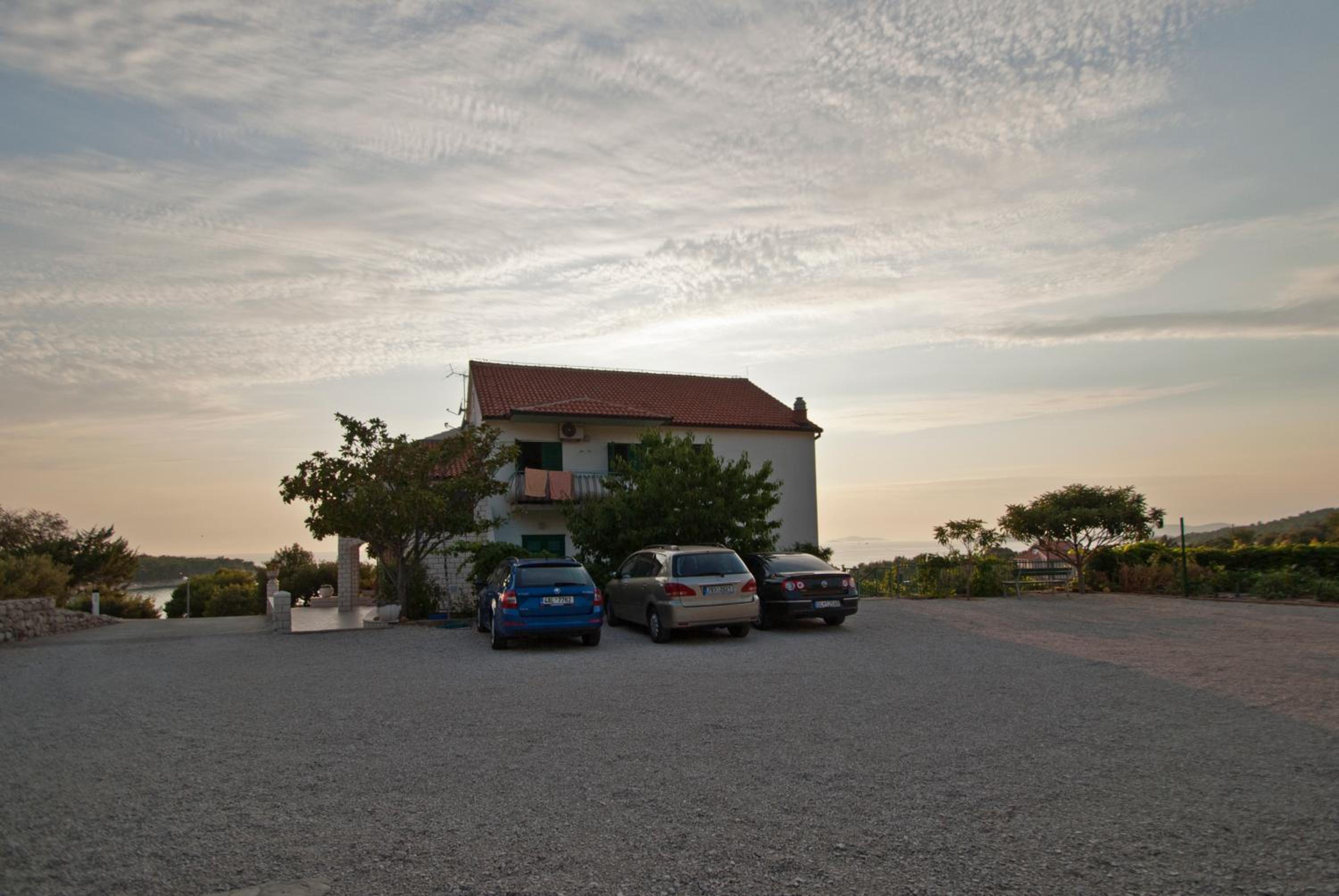 Buntin Apartments view 2