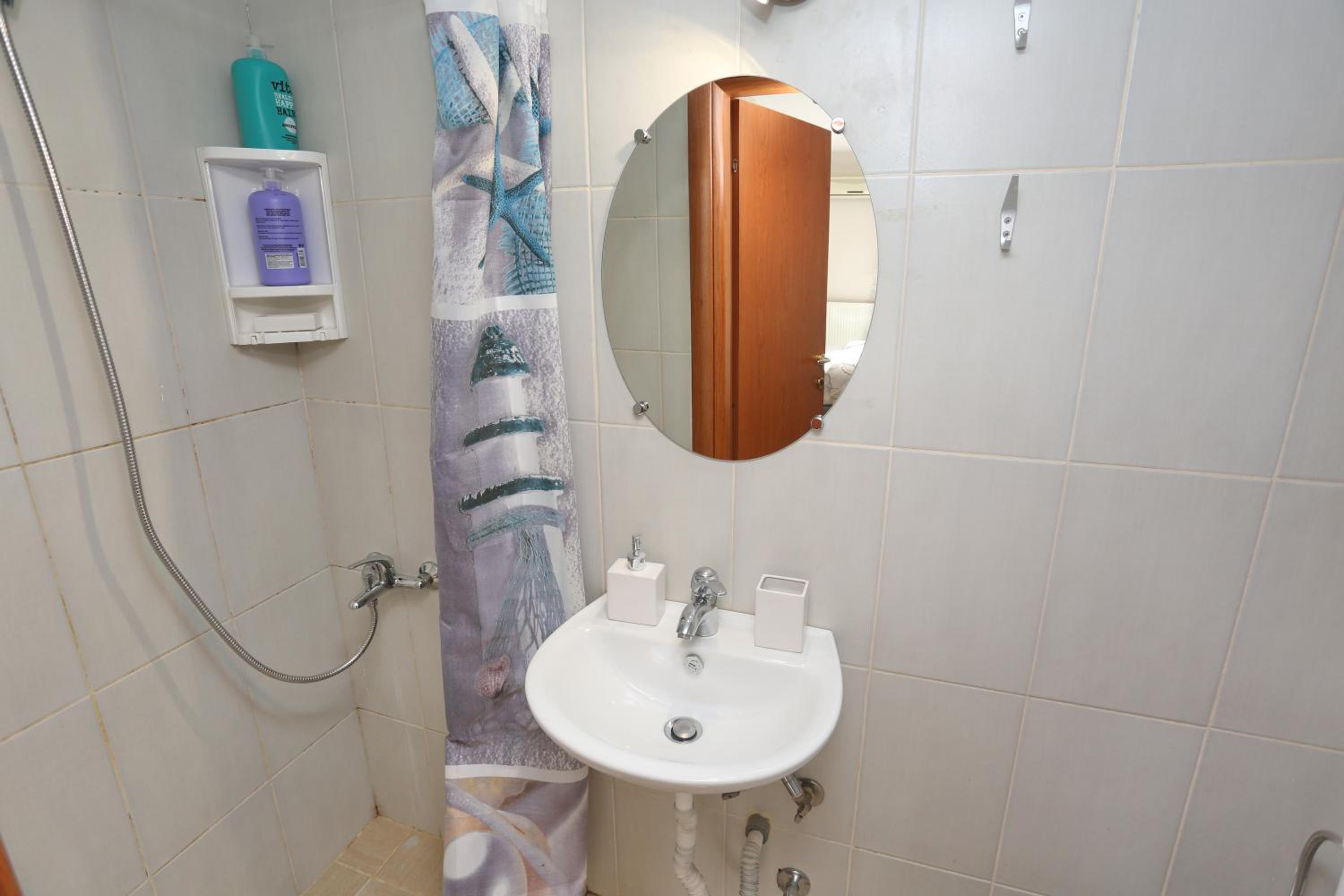 Photo 43