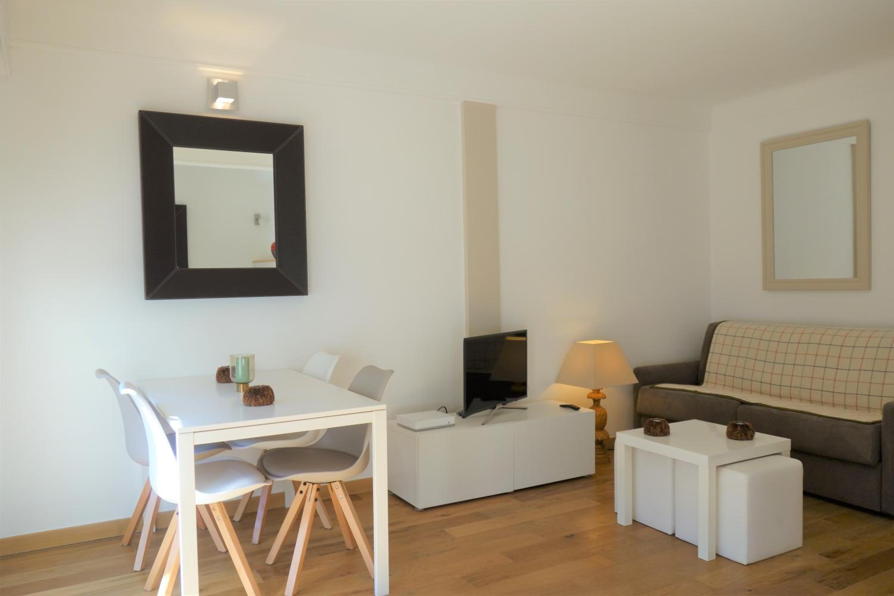 Rouaze by Welcome to Cannes view 4