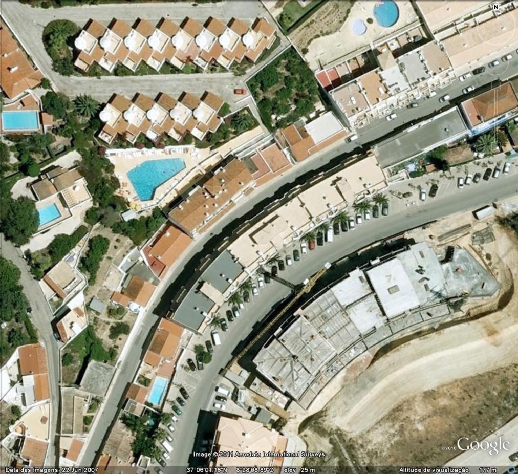 Apartamento com piscina perto da praia view 4